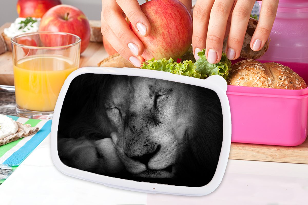 (2-tlg), Kinder, weiß, Brotbox Löwe Tierprofil rosa Brotdose Lunchbox und Erwachsene, Snackbox, MuchoWow Kunststoff, schlafender Mädchen, für in Kunststoff schwarz