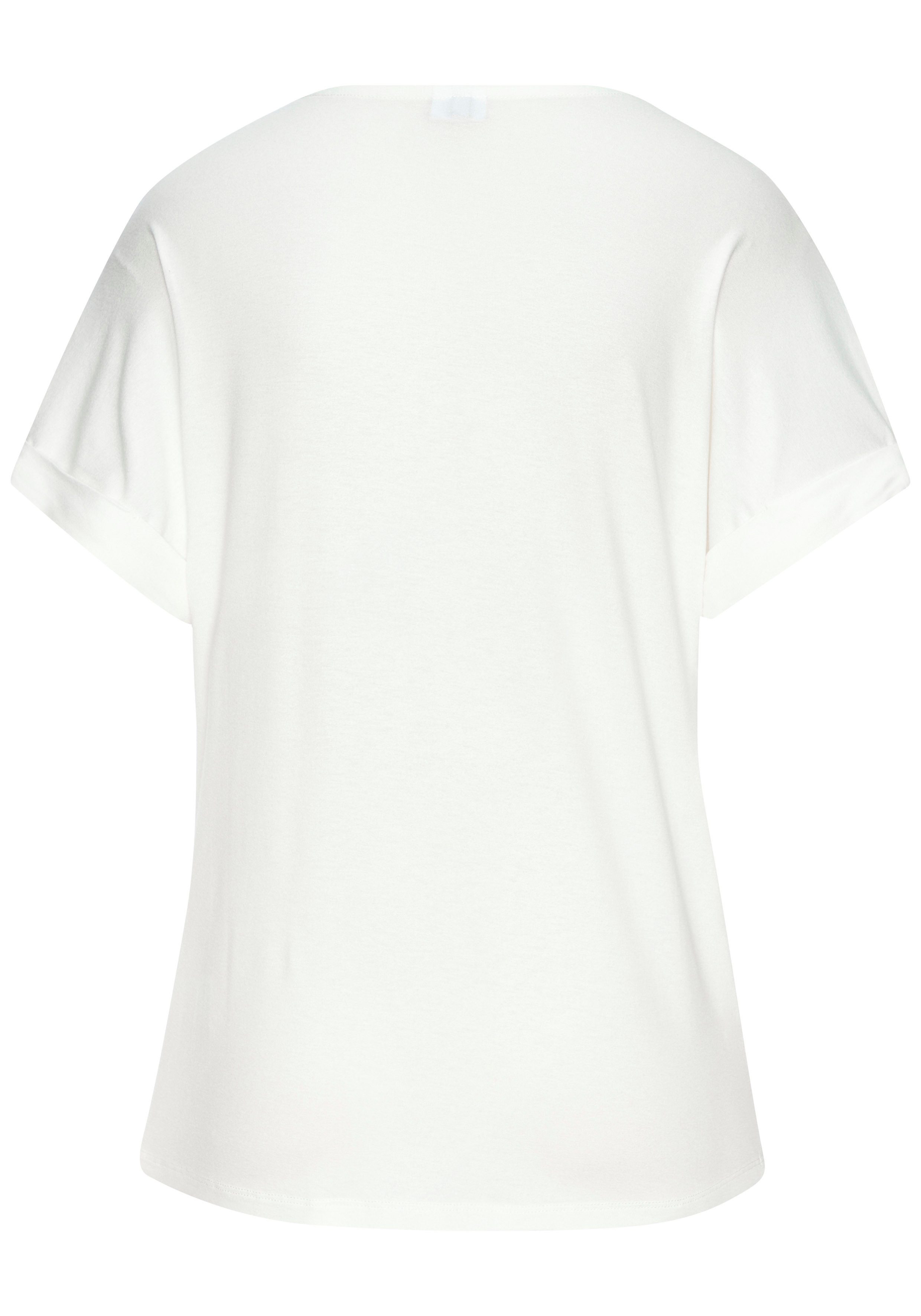 LASCANA Kurzarmshirt mit schimmerndem Print aus luftigem Viskose-Stretch
