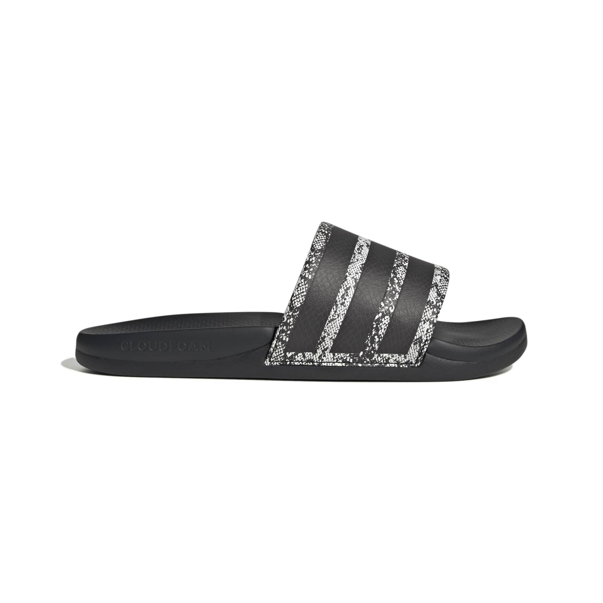 adidas Performance ADILETTE COMFORT 2.0 CBLACK/CBLACK/FTWWHT Badeschuh