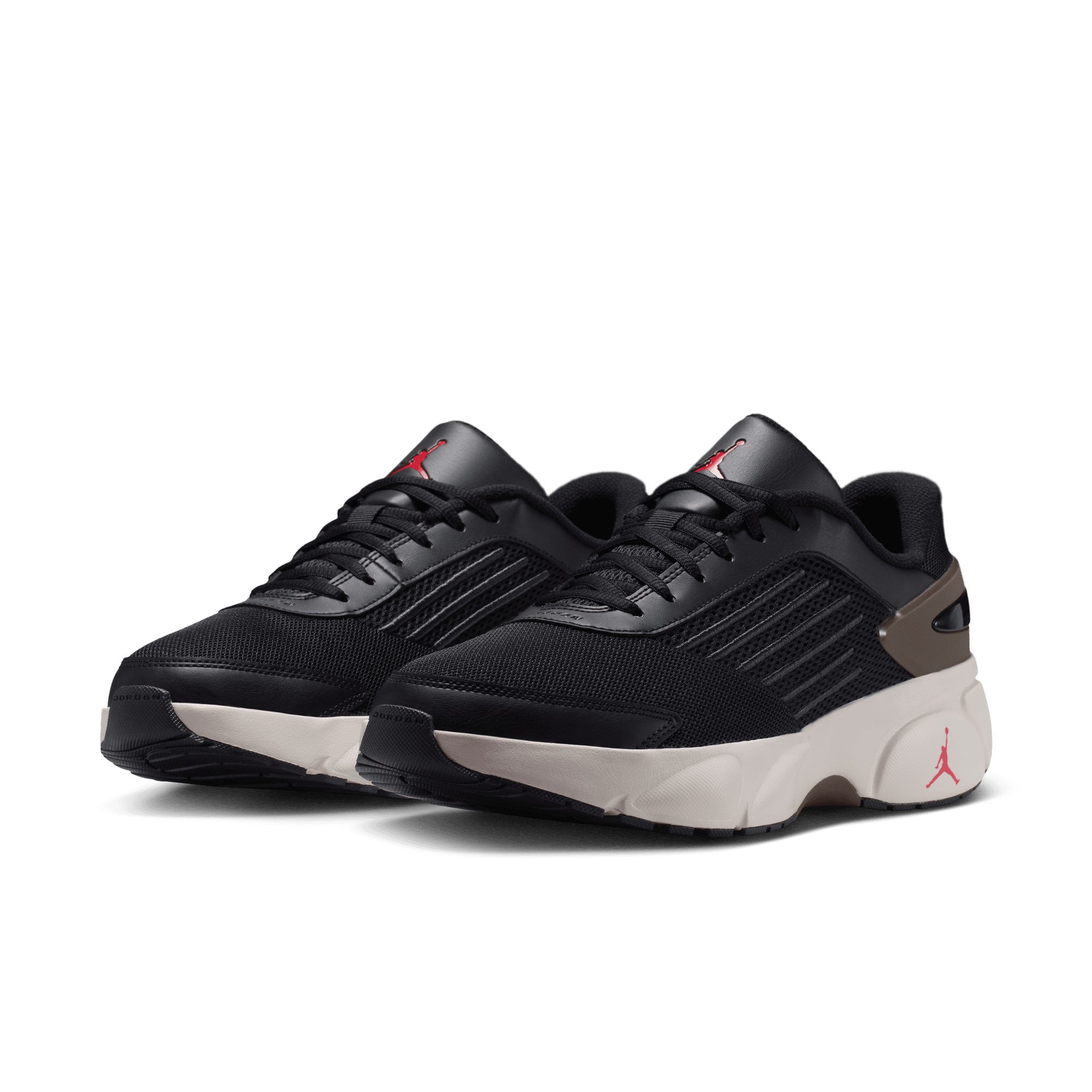 Jordan Jordan Trunner Flow Sneaker