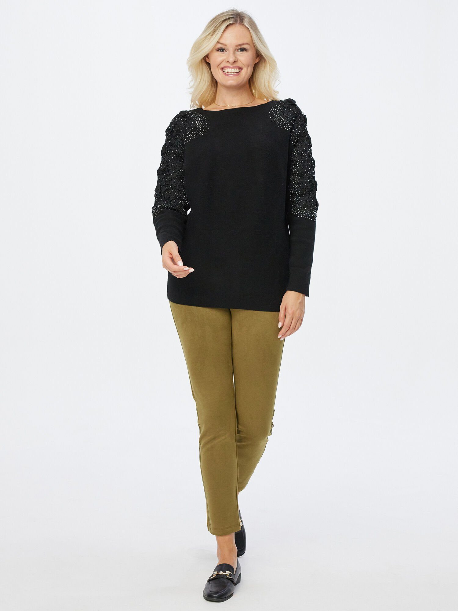 Edwina Eidtmann Strickpullover Langarmshirt mit zarter schwarzer Spitze mit zarter schwarzer Spitze