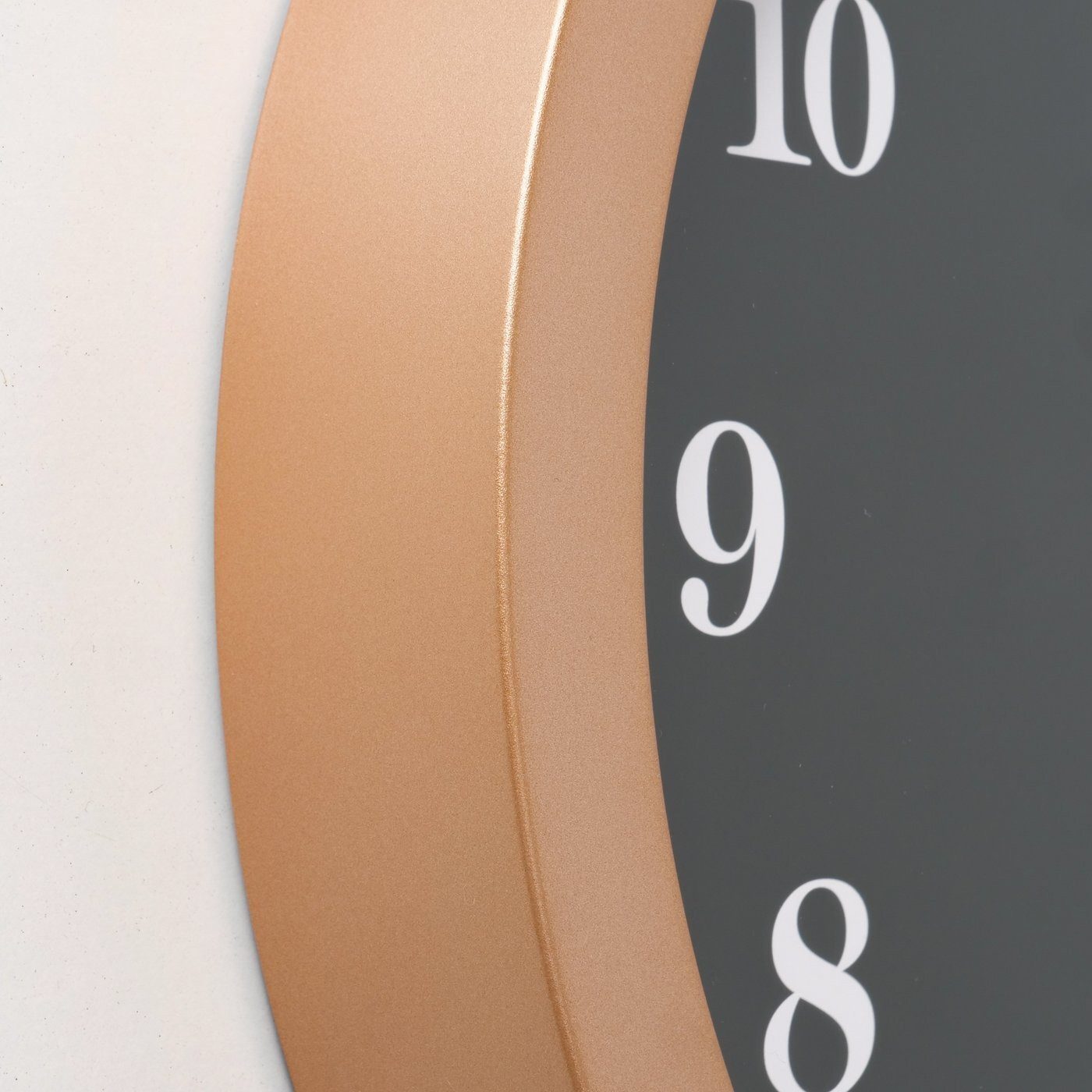 BOLTZE GRUPPE GmbH Wanduhr Wanduhr, funkgesteuert, VIRAL, Ø 30 cm