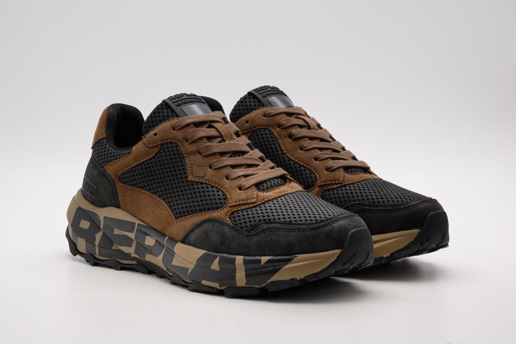 Replay ARTHUR TRAIL VALLEY Sneaker Ugly Sneaker, Plateausneaker mit auffälligem Logoschriftzug