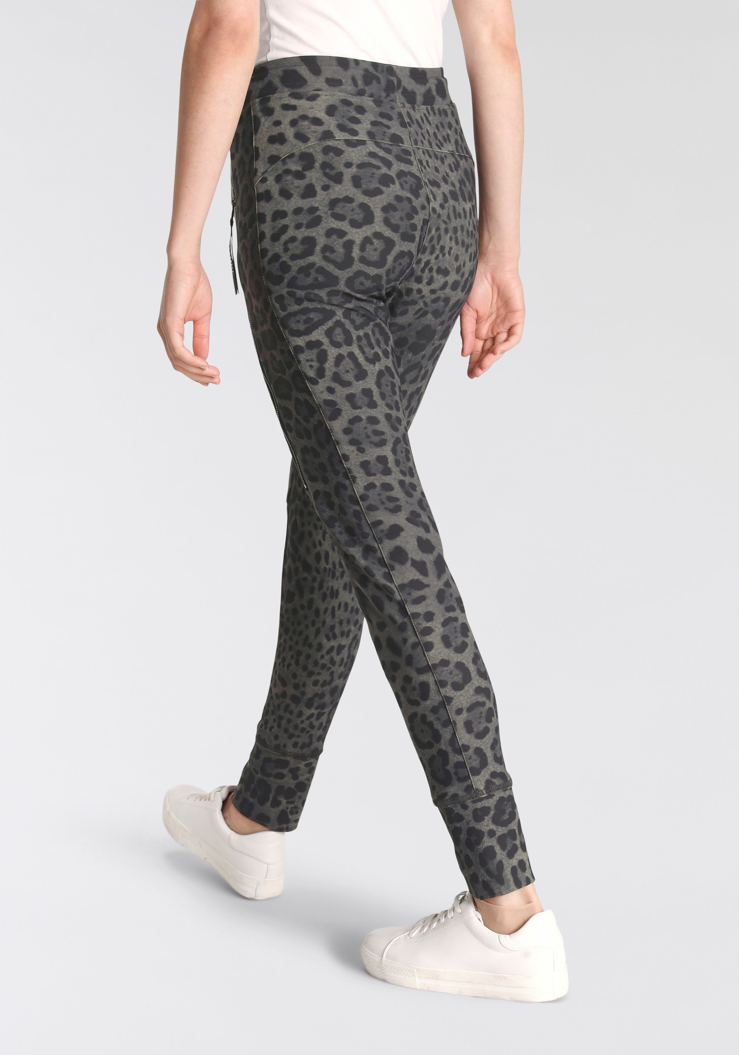 MAC Jogger Pants »Future-Pants« Gewebte Schlupfform mit großen Taschen  online kaufen | OTTO
