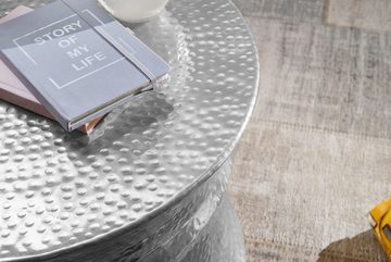 KADIMA DESIGN Couchtisch Orientalischer Kaffeetisch ENNS - Aluminium, Hammerschlag Look