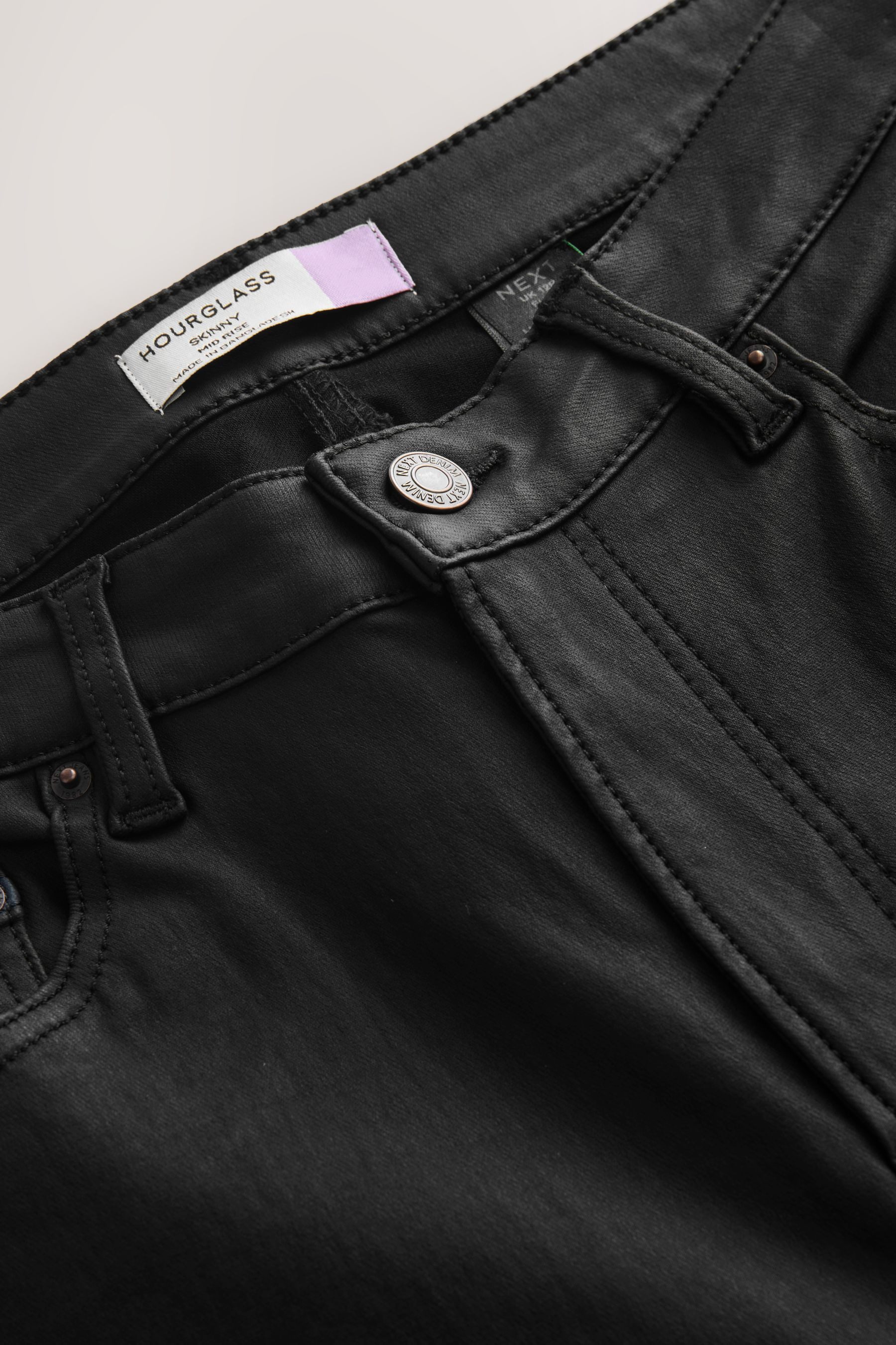 Next Skinny-fit-Jeans Beschichtete Skinny Fit Hourglass Denim-Jeans (1-tlg)