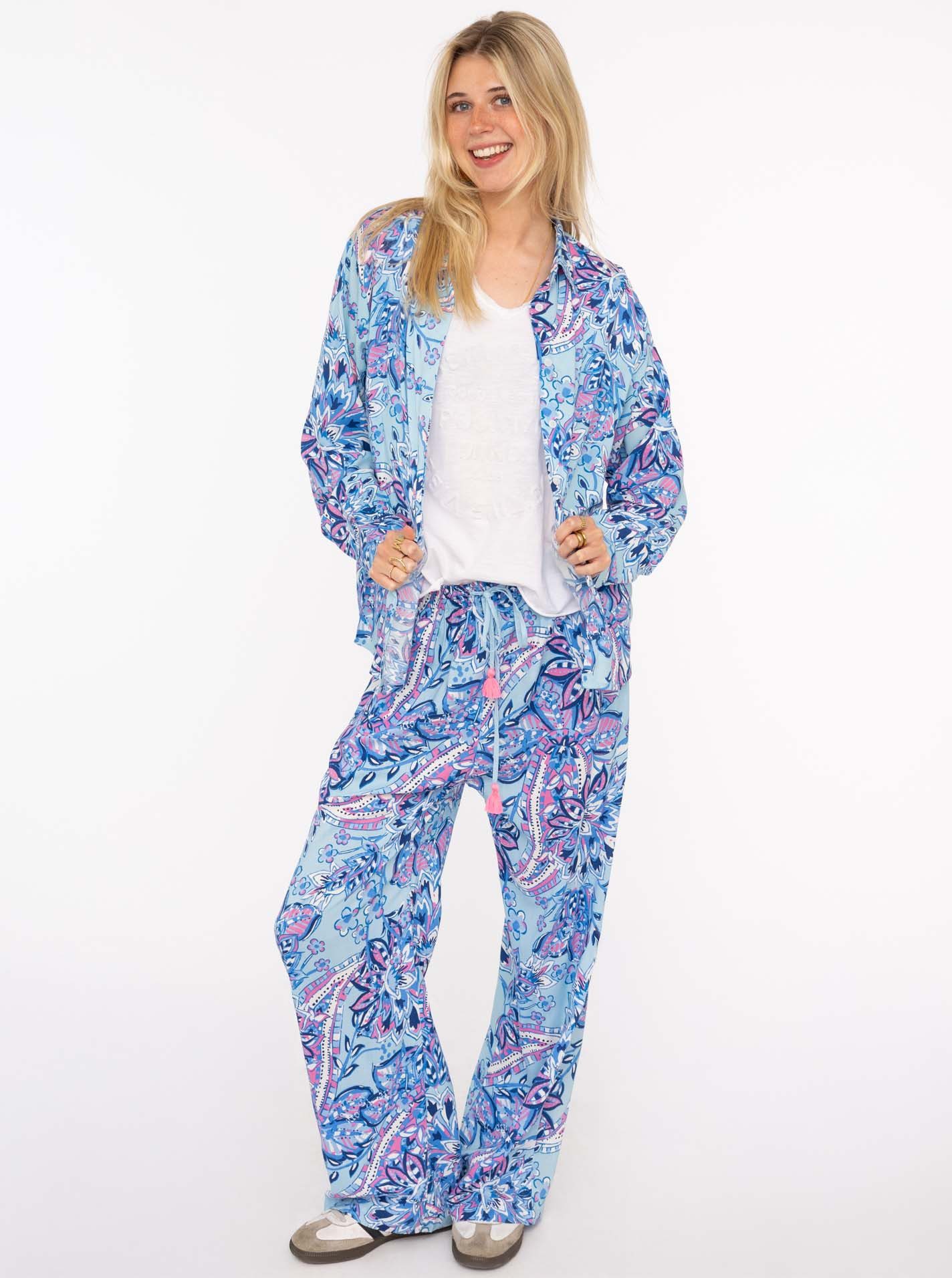 Zwillingsherz Shirtbluse "Happy Paisley" mit blauem Paisley Muster günstig online kaufen