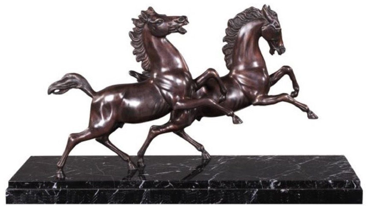 Padrino mit Bronzefiguren Skulpturen Luxus Dekofigur cm x / x H. Casa - Elegante Bronze Marmorsockel Schwarz 25 43 80 Bronze Deko Pferde