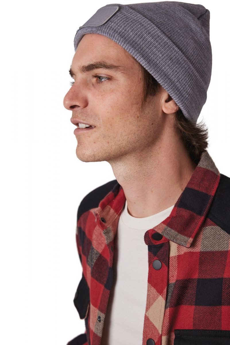 K-UP Bommelmütze Recycelte Mütze mit Patch