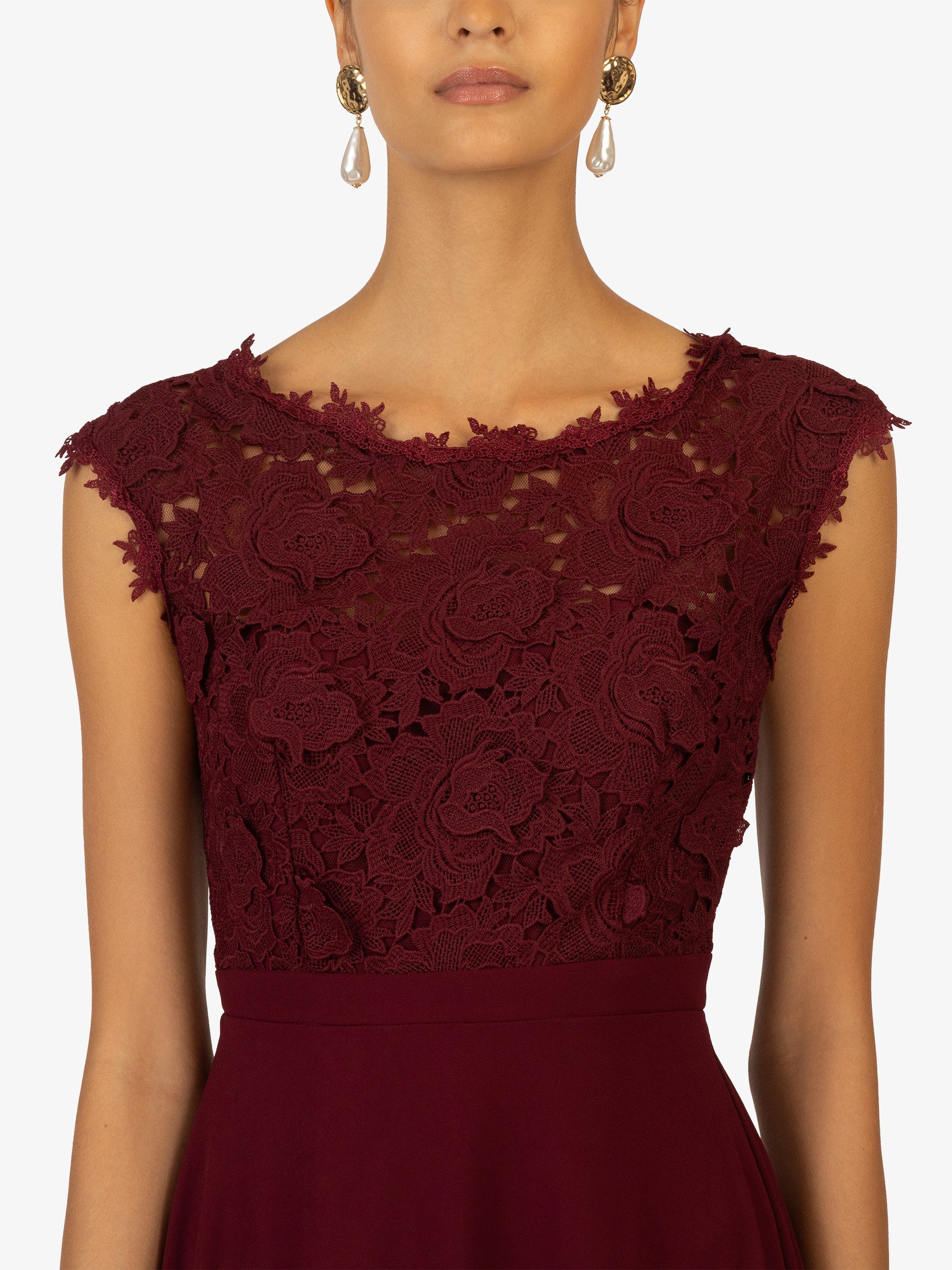 Kraimod Abendkleid mit Hoher Rundhalsausschnitt