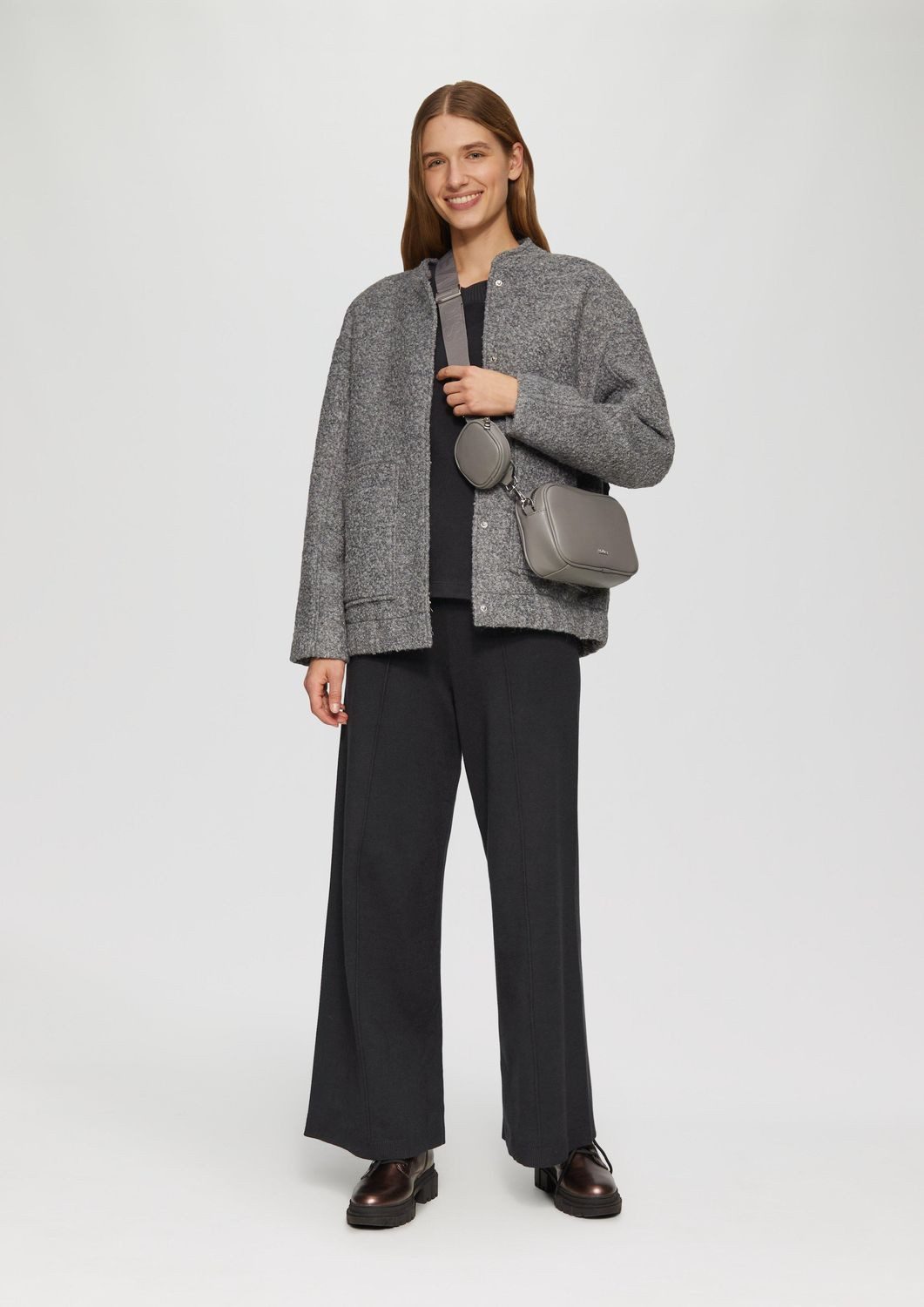 s.Oliver Sweatshirt Casual (1-tlg) langarm, Rundhals-Ausschnitt, gebrushte Oberfläche