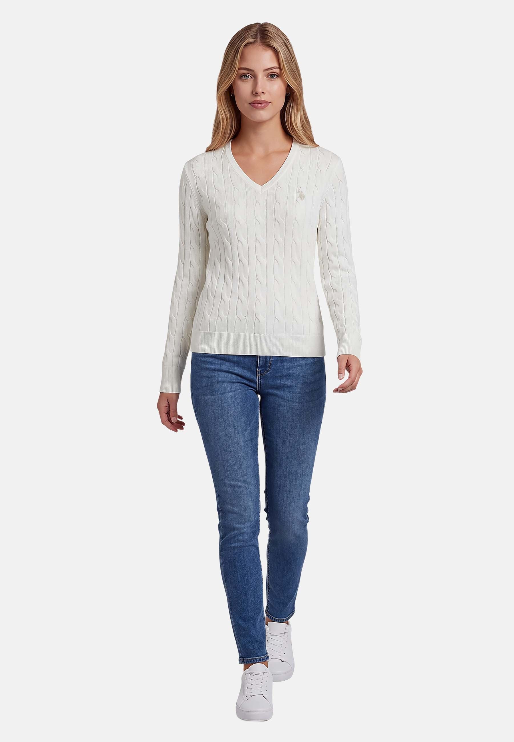 U.S. Polo Assn. Rundhalspullover mit Zopfmuster und V-Ausschnitt Klassischer Strickpullover mit Rippbündchen und dezenter Logostickerei – Bild 3 von 5