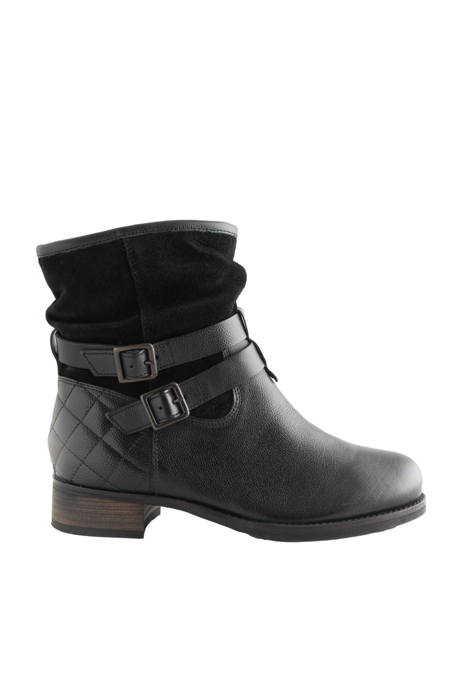 Next Forever Comfort® Knautschstiefelette - extrabreit Keilstiefel (1-tlg) günstig online kaufen