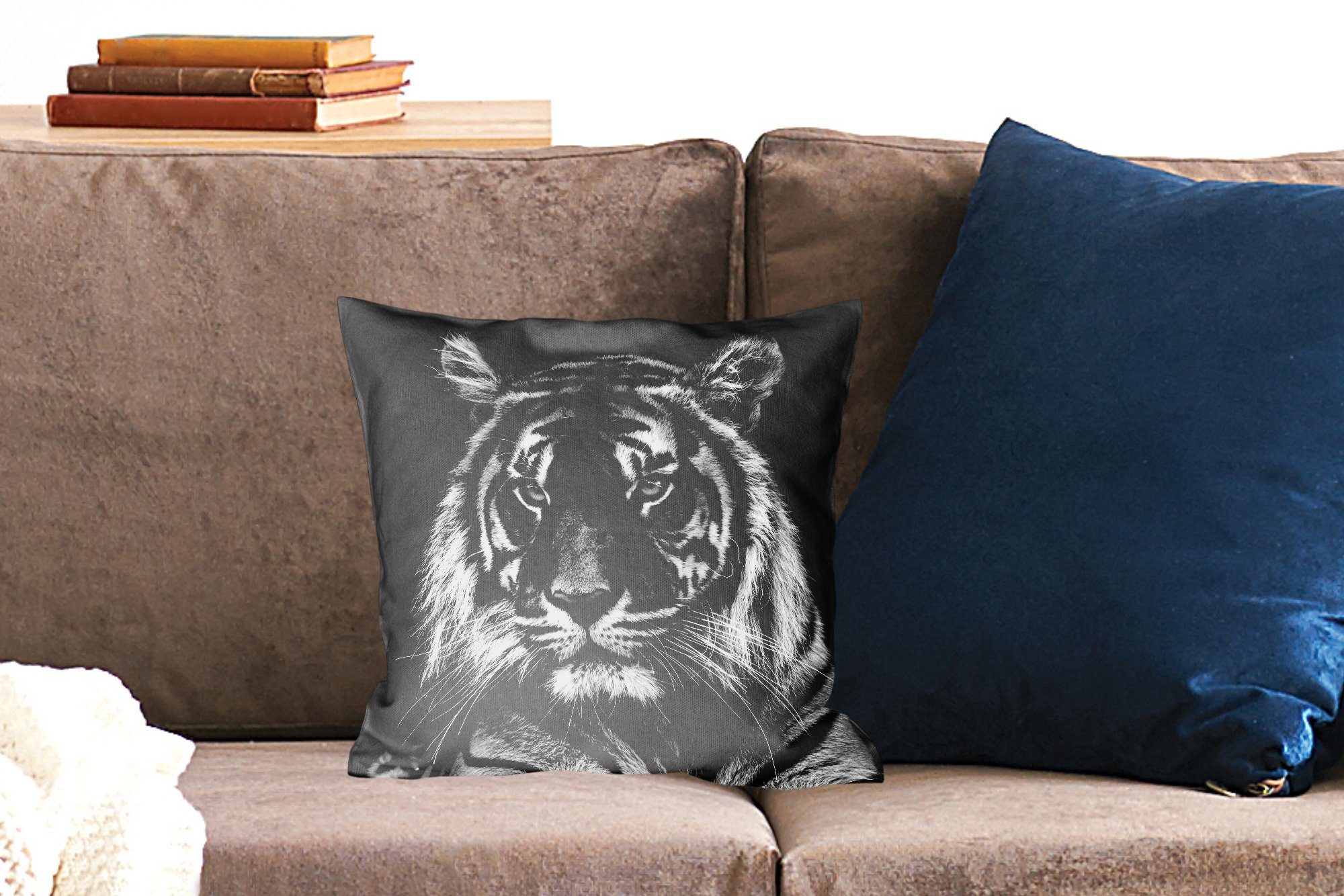 Zierkissen Sumatra-Tiger Sofakissen für Deko, MuchoWow Hintergrund, Dekokissen Schlafzimmer, auf Füllung mit Wohzimmer, schwarzem