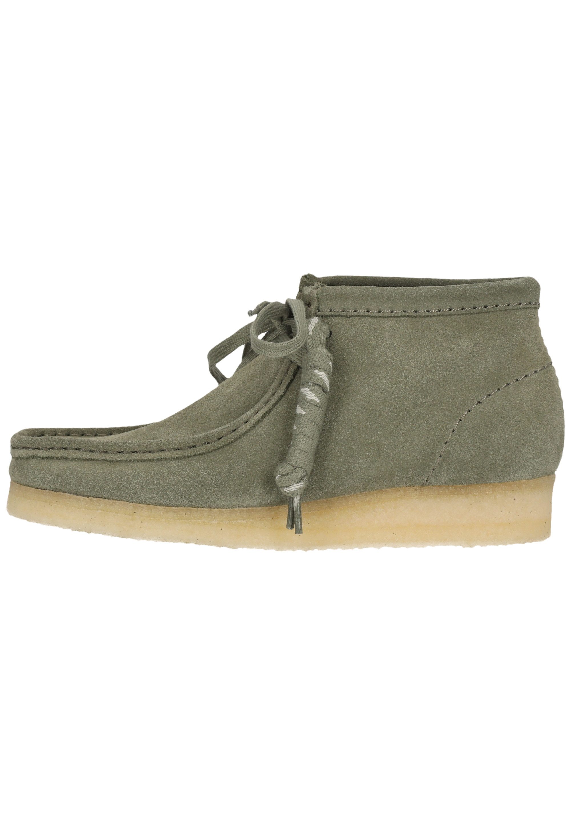 Clarks Wallabee Boot. Khaki/Green Sde Schnürschuh mit ikonischer Sohle