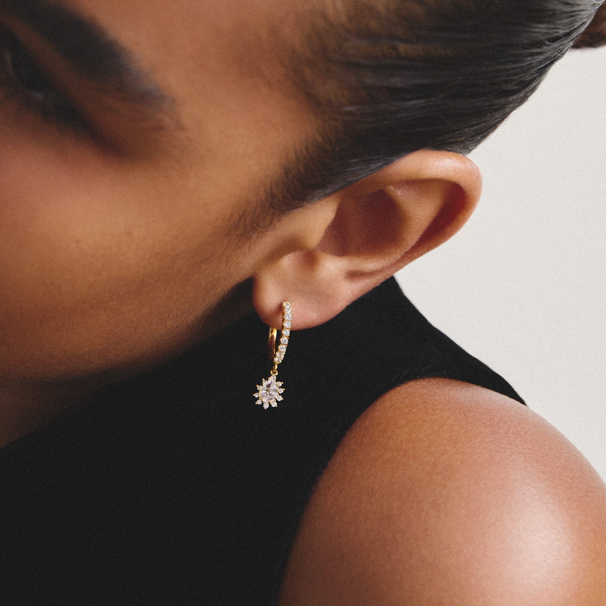 THOMAS SABO Paar Creolen Gelbgoldfarbene Creole mit Zirkoniasteinen und Anhänger, mit Zirkonia (synth)