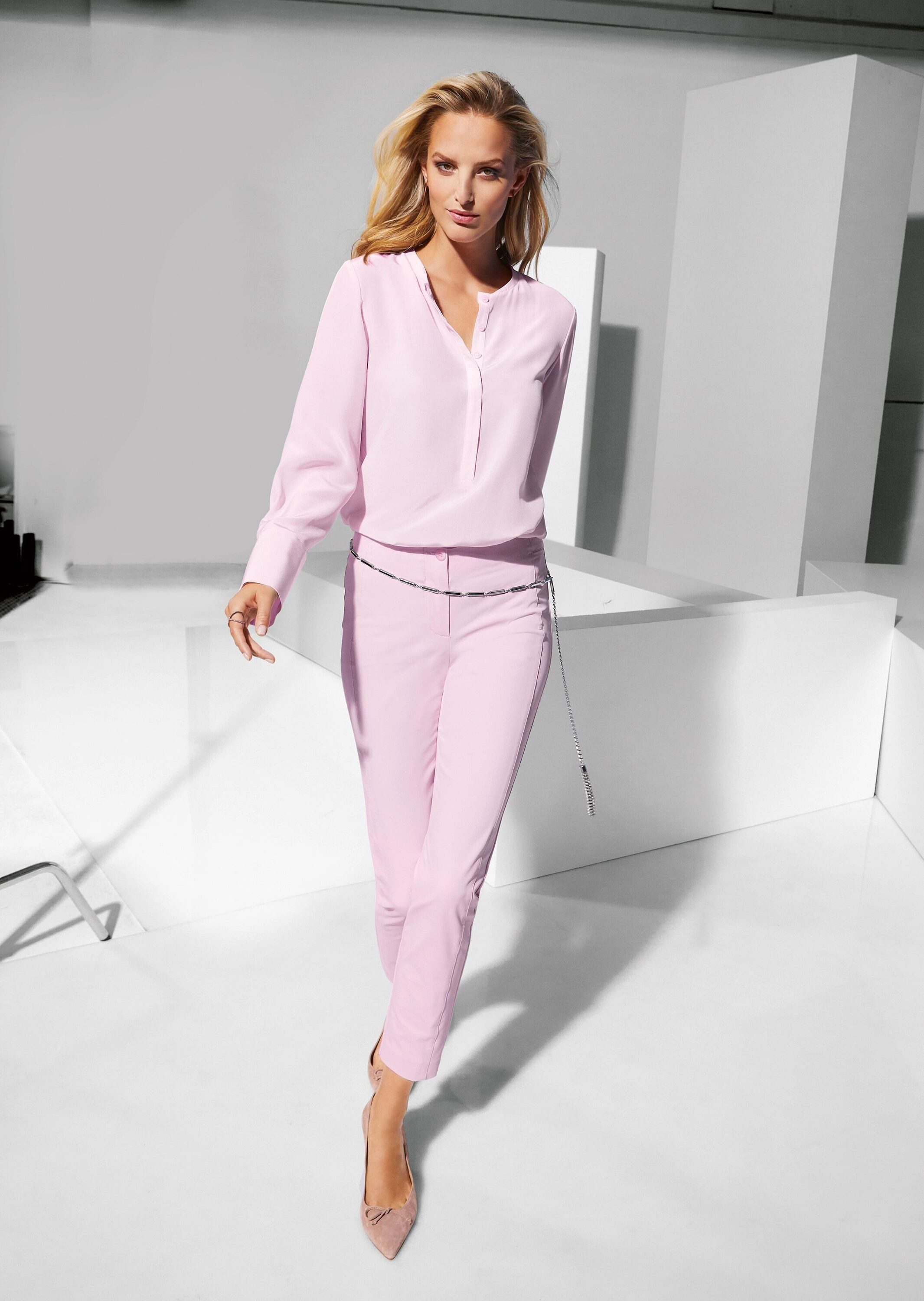 Stoffhose Schlanke Stretch-Hose mit Vichy-Karo
