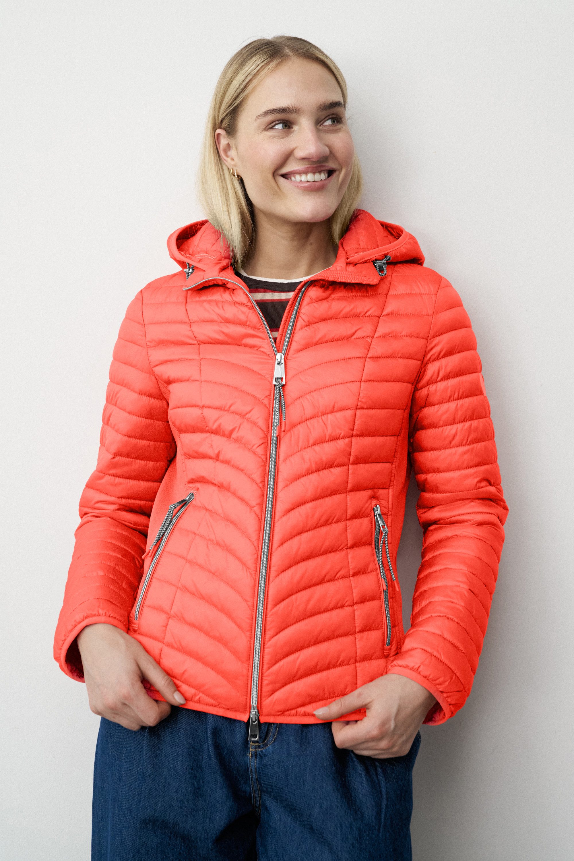 Barbara Lebek Steppjacke leichte Übergangsjacke oder Frühlingsjacke mit abnehmbarer Kapuze