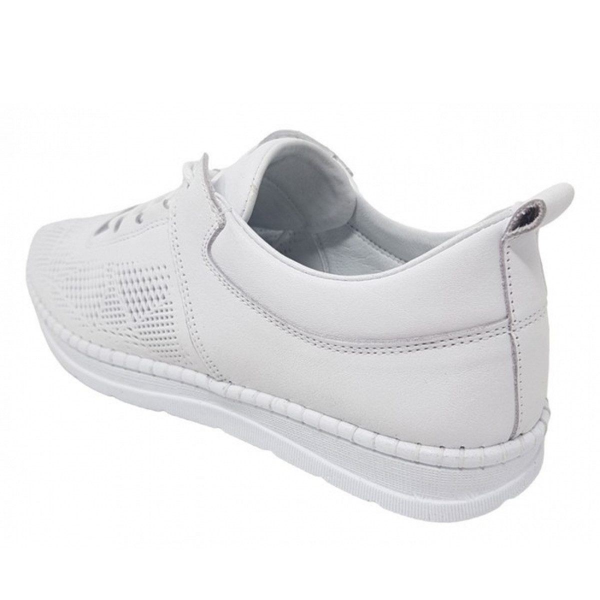 COSMOS Comfort Sneaker