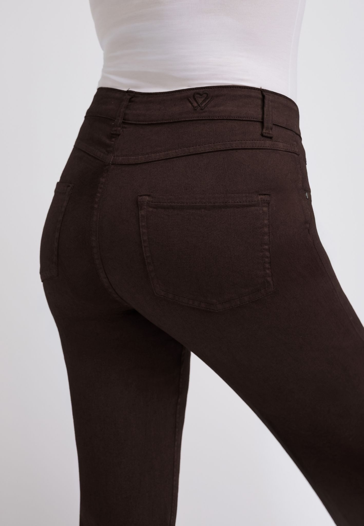 wonderjeans 5-Pocket-Jeans Relaxed Straight Cool, modern und vielseitig zu stylen