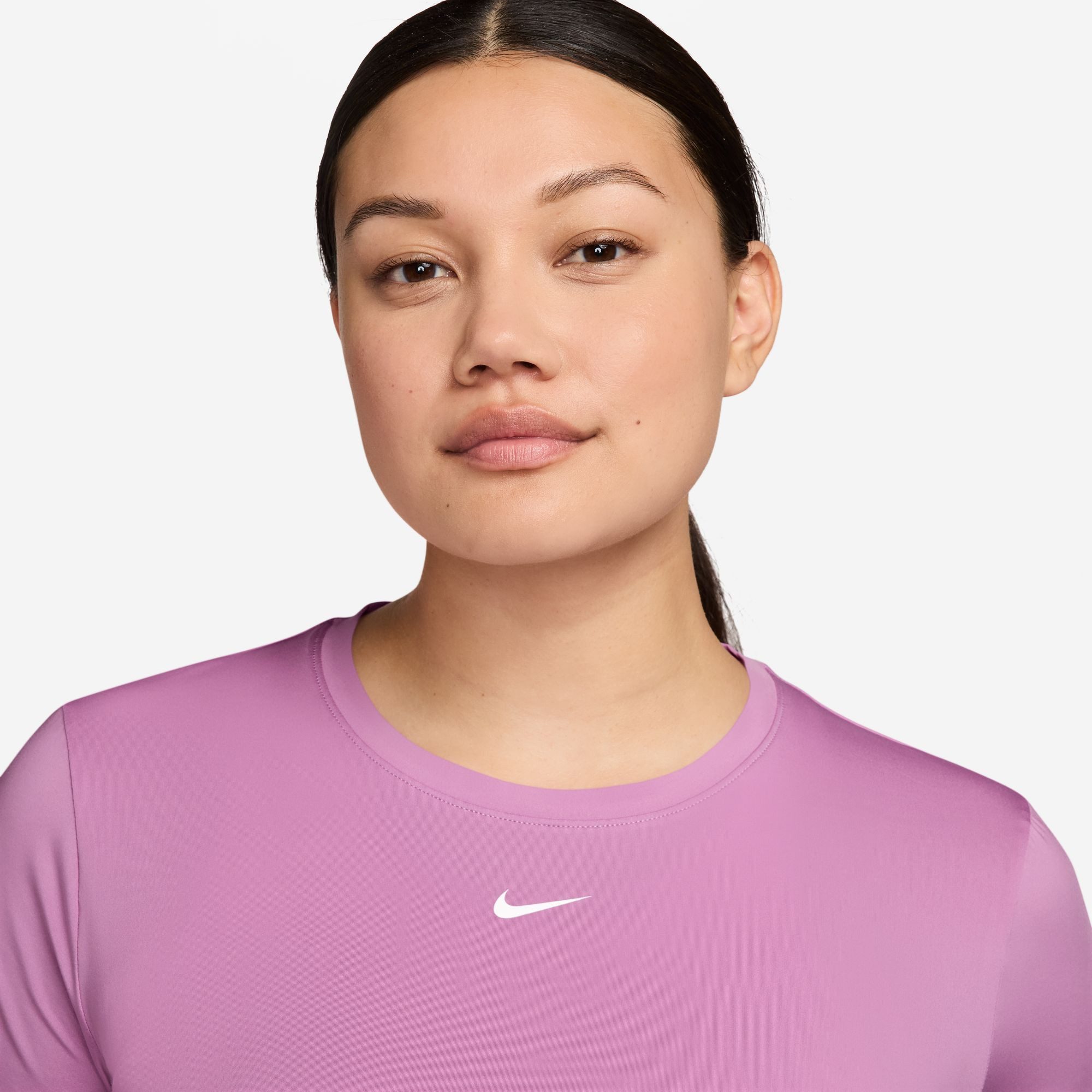 Nike T-Shirt W NK ONE CLASSIC DF SS TOP sportlich, Kurzarm, für Fitness und Freizeit, Rundhalsausschnitt