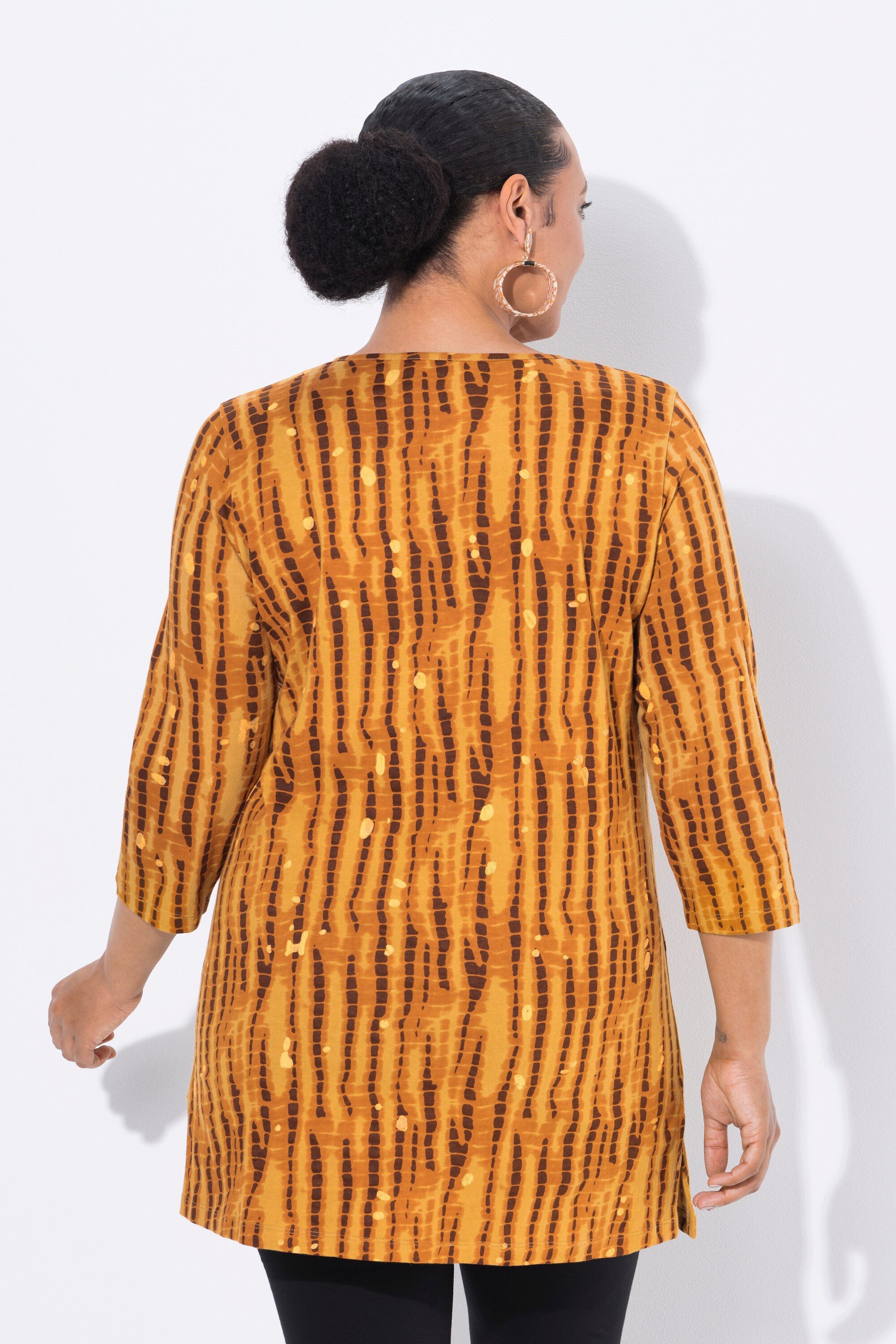 Ulla Popken Longshirt Longshirt Batikmuster A-Linie V-Ausschnitt 3/4-Arm – Bild 3 von 4