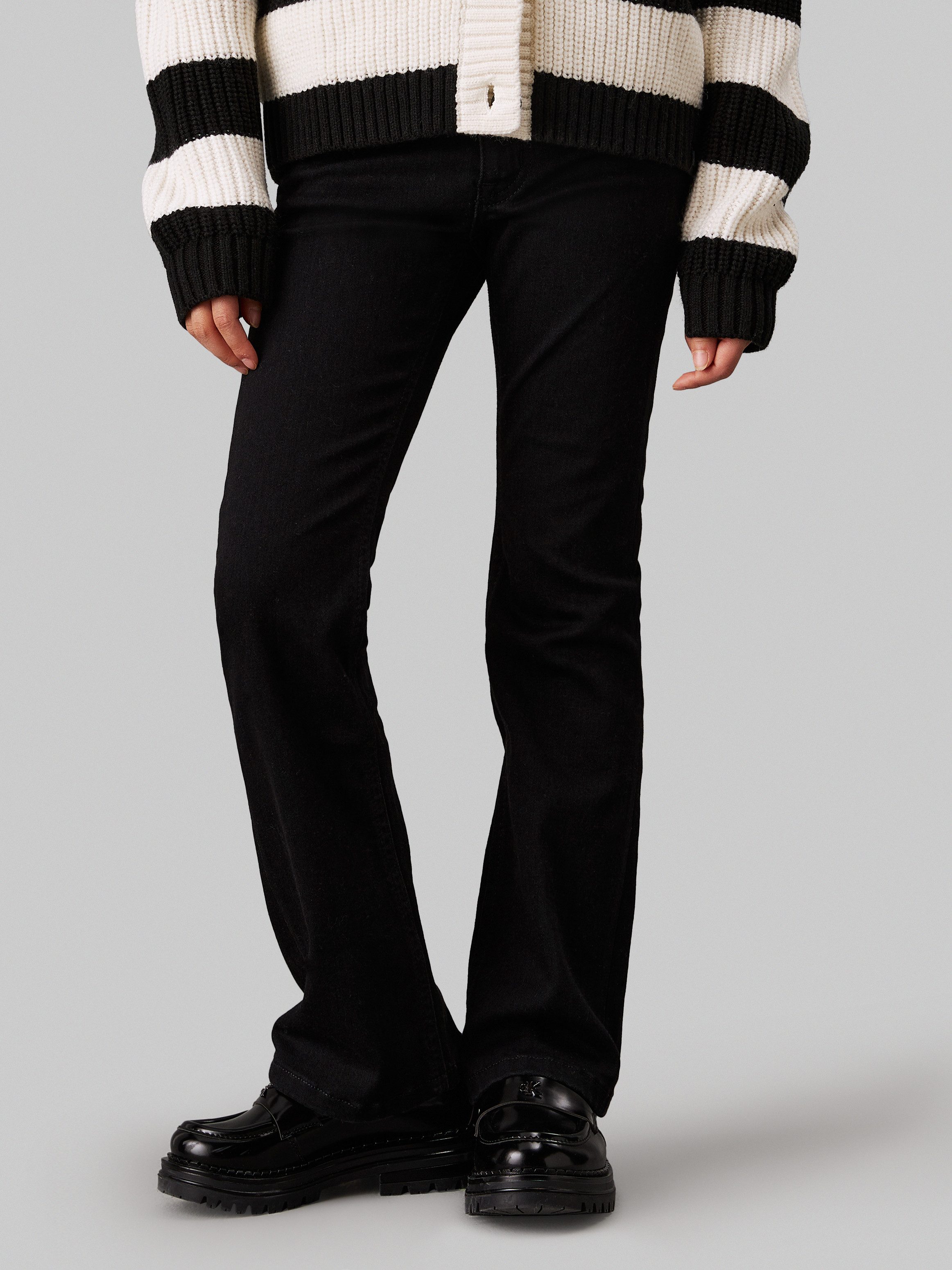 Schlagjeans Mr Flare Ess Black Str Denim