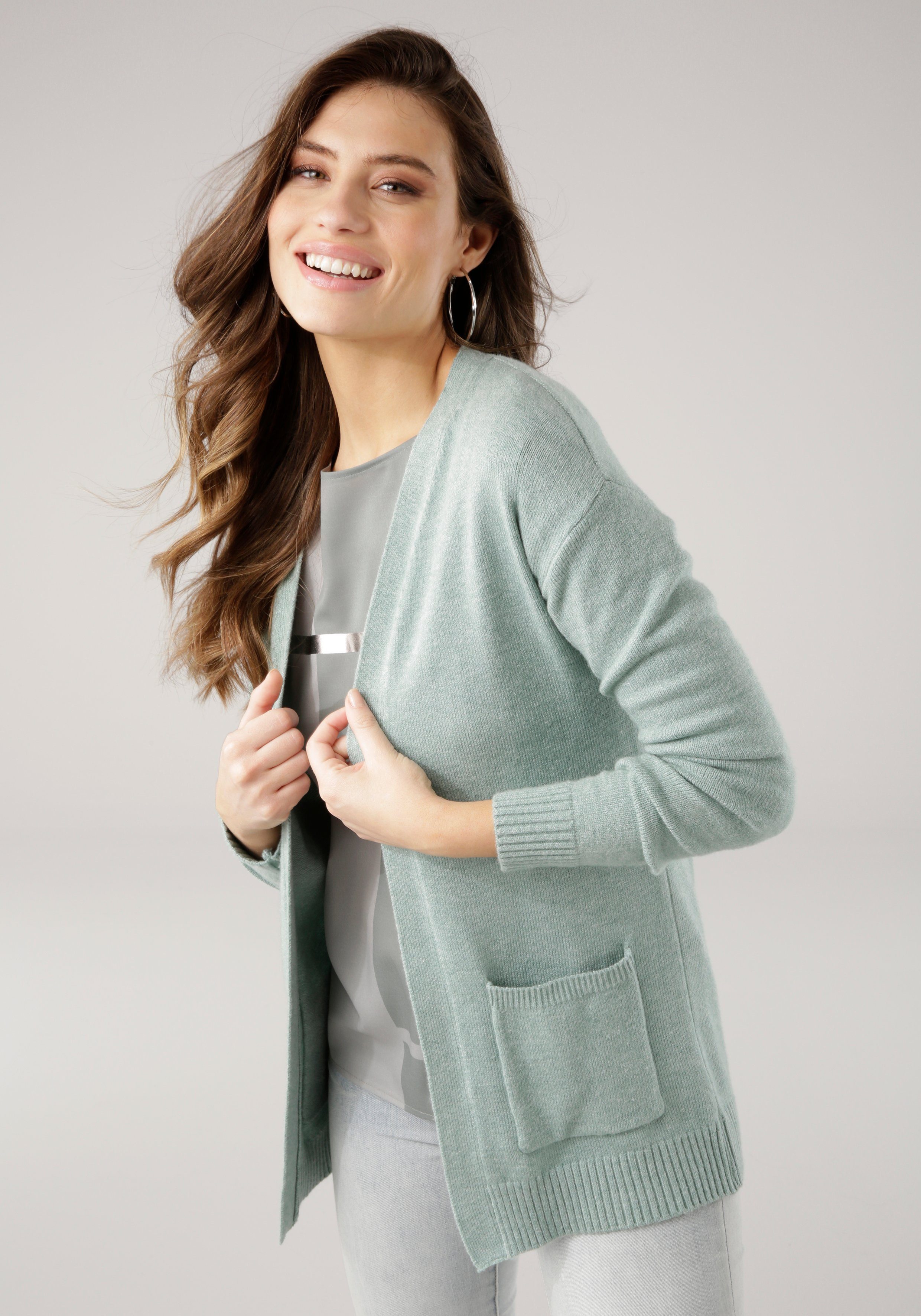 Laura Scott Cardigan in modischer 