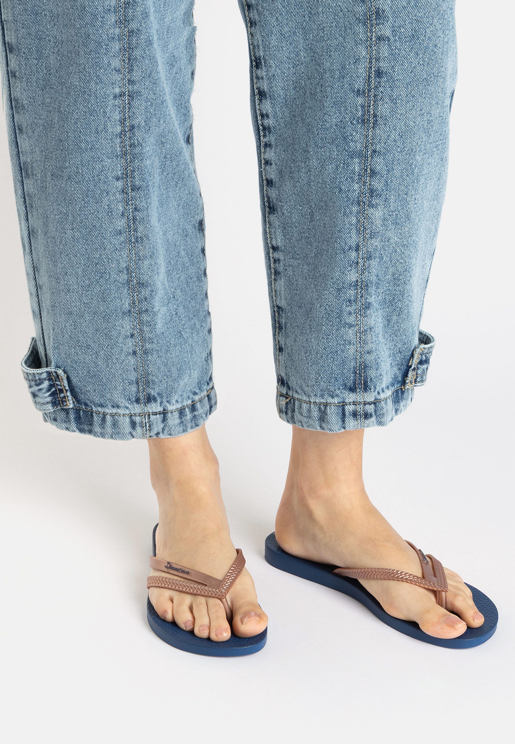 Ipanema BOSSA FEM - Zehentrenner / Flip Flop Zehentrenner modernes Riemen-Design - rutschfest - wasserfest