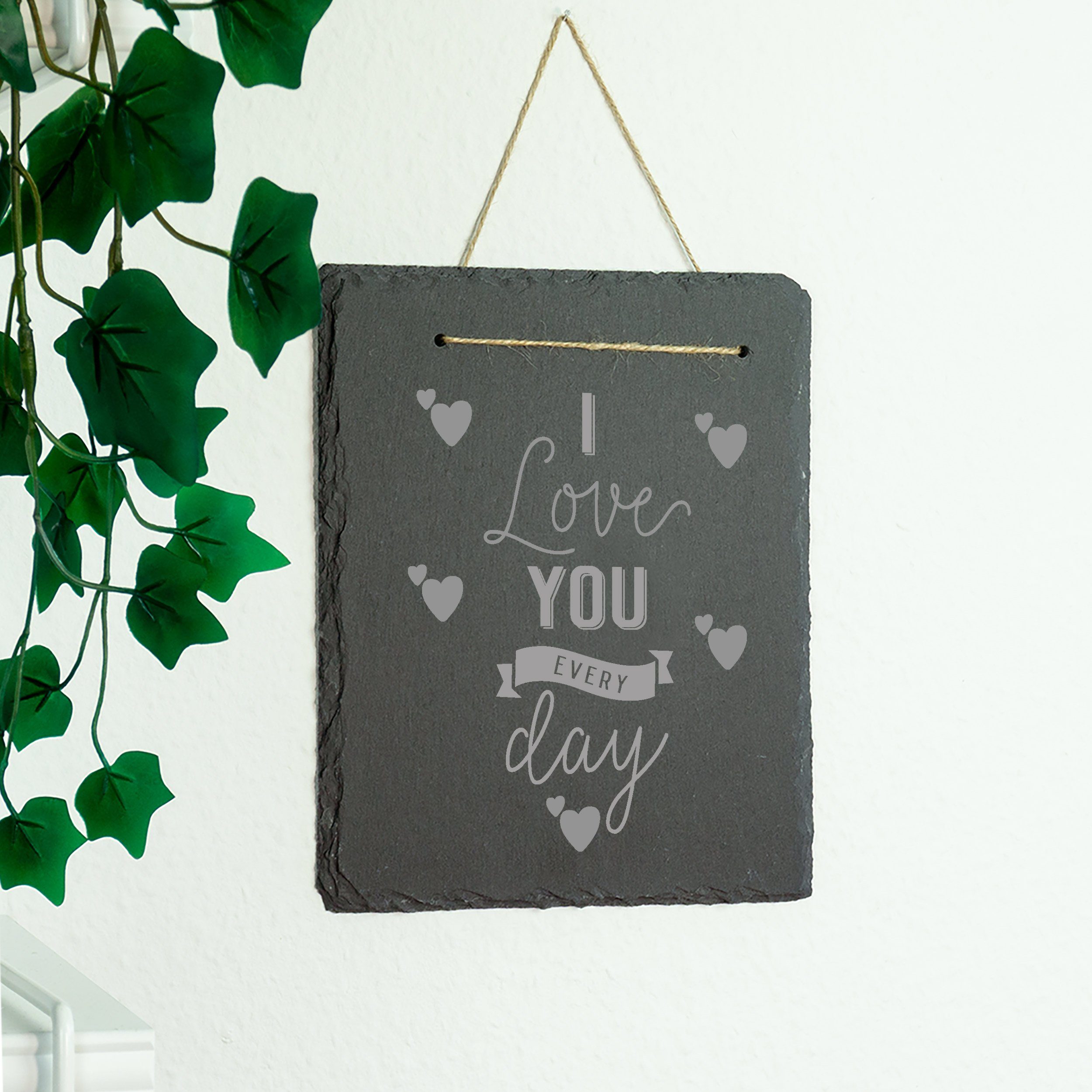 Namofactur Wanddekoobjekt "I Love You Liebe Valentinstag Geschenke, Every Geburtstag, Day" zum Holz Schiefertafel mit Hochzeitstag, Jahrestag, Liebesgeschenk Gestell