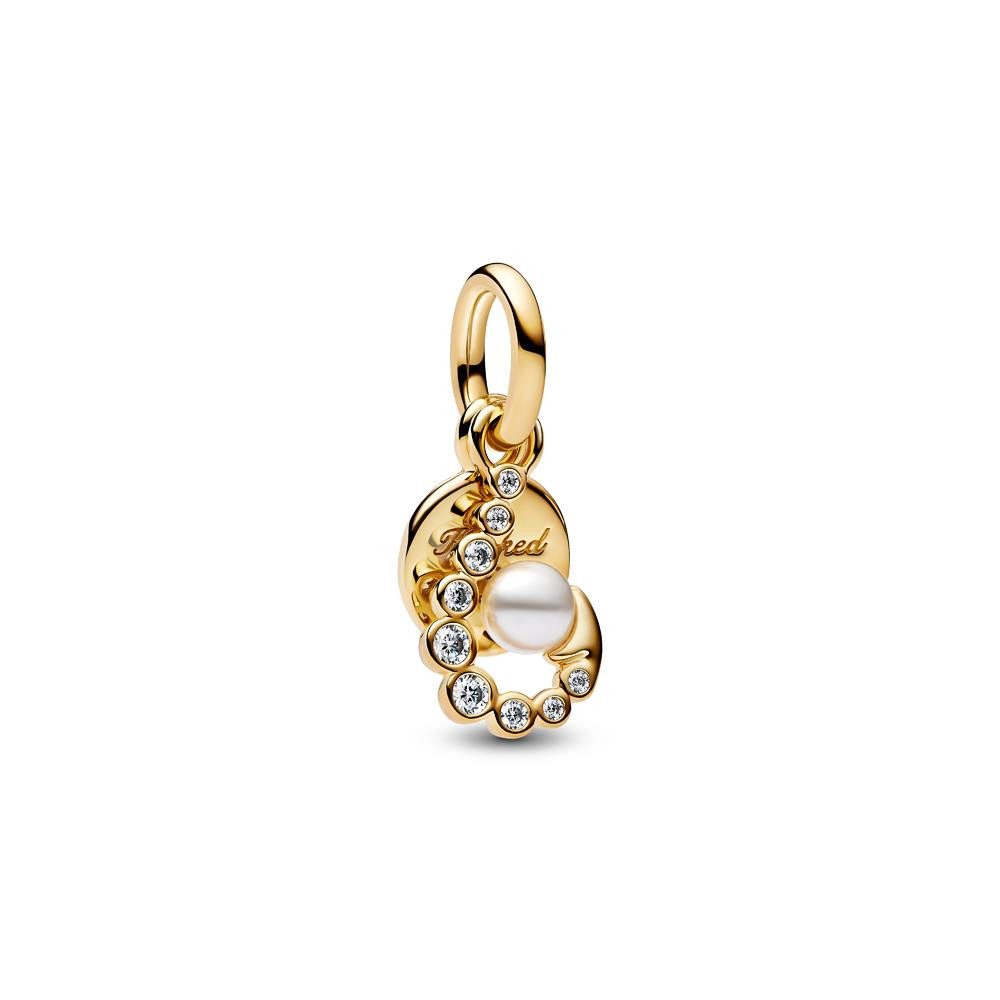 Charm-Einhänger PANDORA Moments Anhänger Haken, IP Gold, Zirkonia, Kunstperle