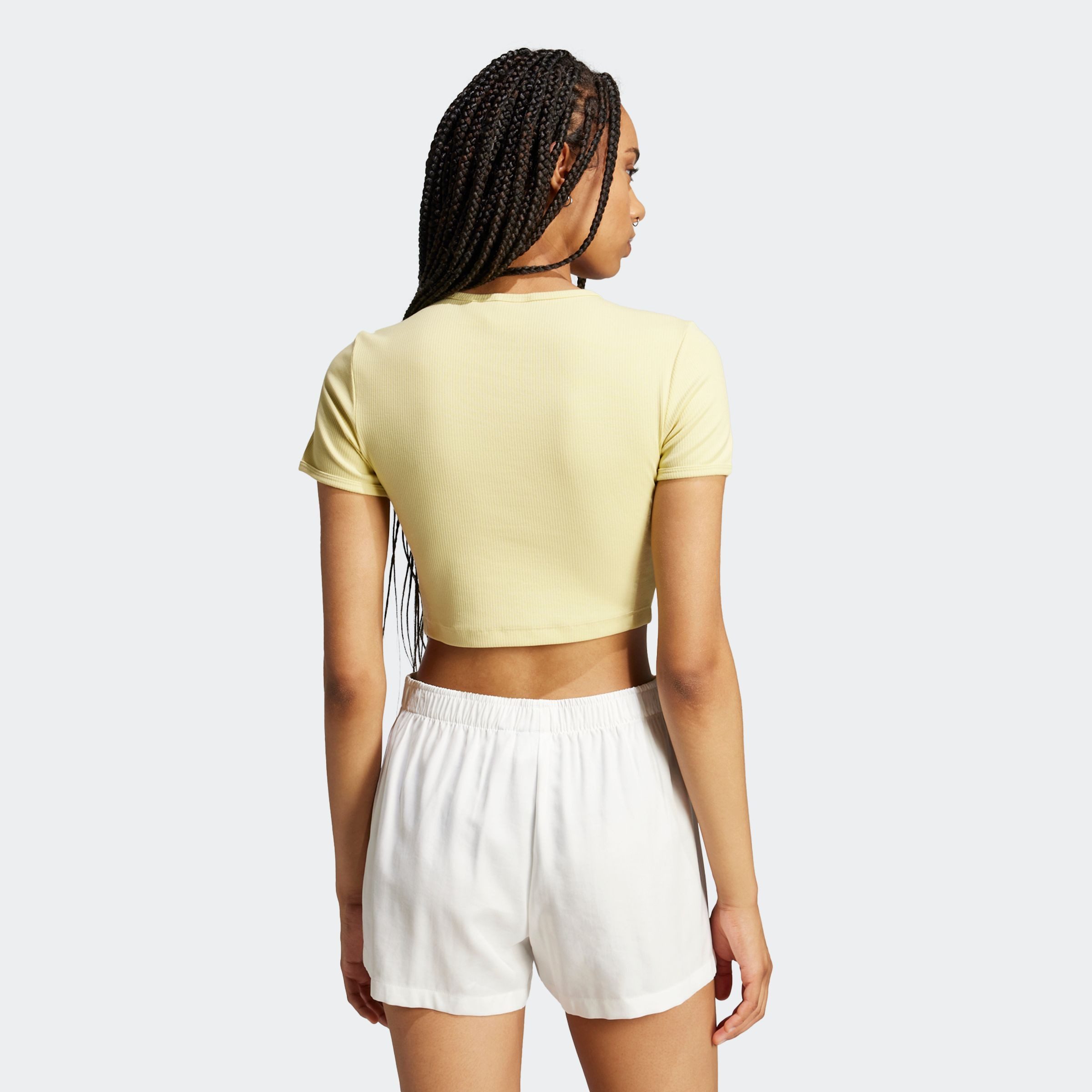 adidas Originals T-Shirt ESS RIB TEE figurbetonte Passform, schmaler Schnit günstig online kaufen