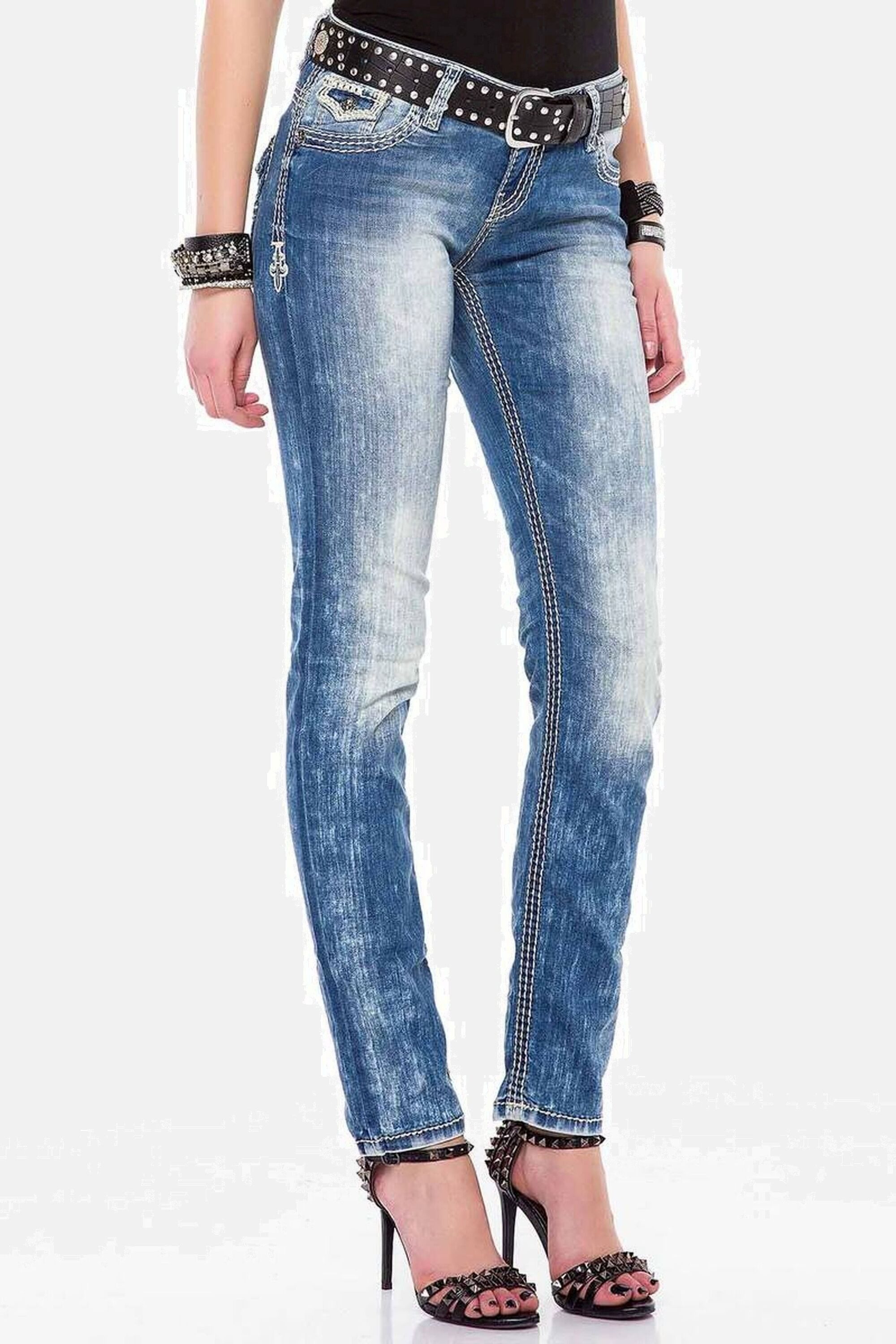 Cipo & Baxx Slim-fit-Jeans Jeans mit weißen Nähten, WD201