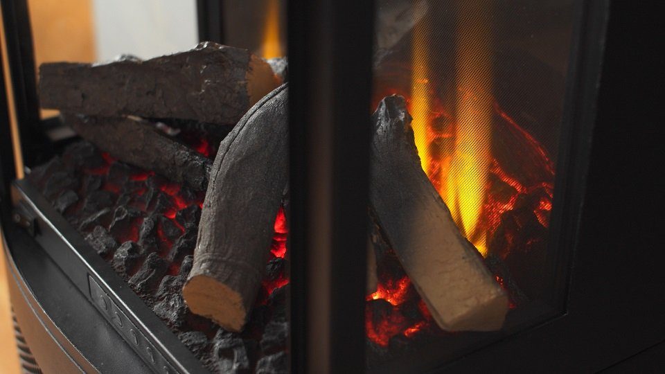 Holzablage, mit Bramshaw Fires Heizleistung, Flammeneffekt Timerfunktion regelbarem British mit Elektrokamin und