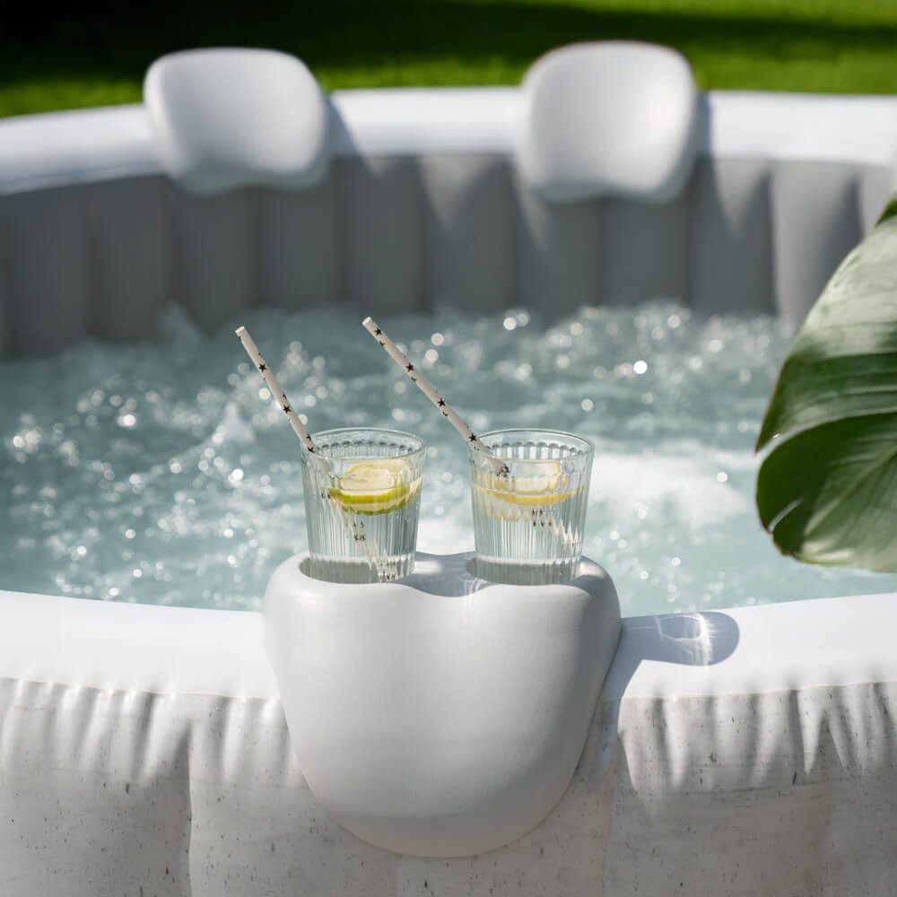 HOME DELUXE Whirlpool SPLASH inkl. Kissen, Getränkehalter und Sonnendach - Ø208 cm, aufblasbares Aufstellbecken, aufblasbar per Knopfdruck - für bis zu 6 Person – Bild 5 von 5