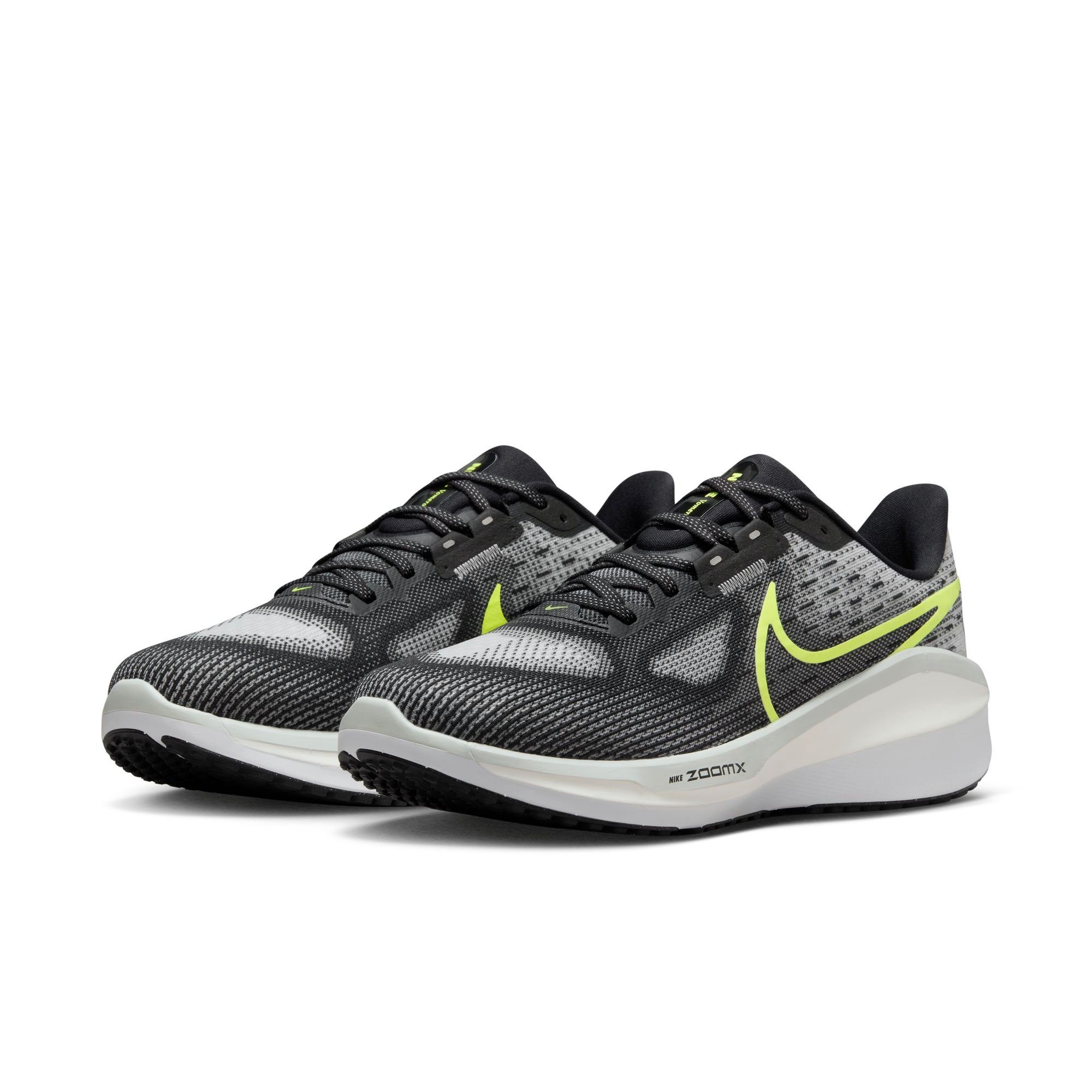 Nike VOMERO 17 Laufschuh günstig online kaufen