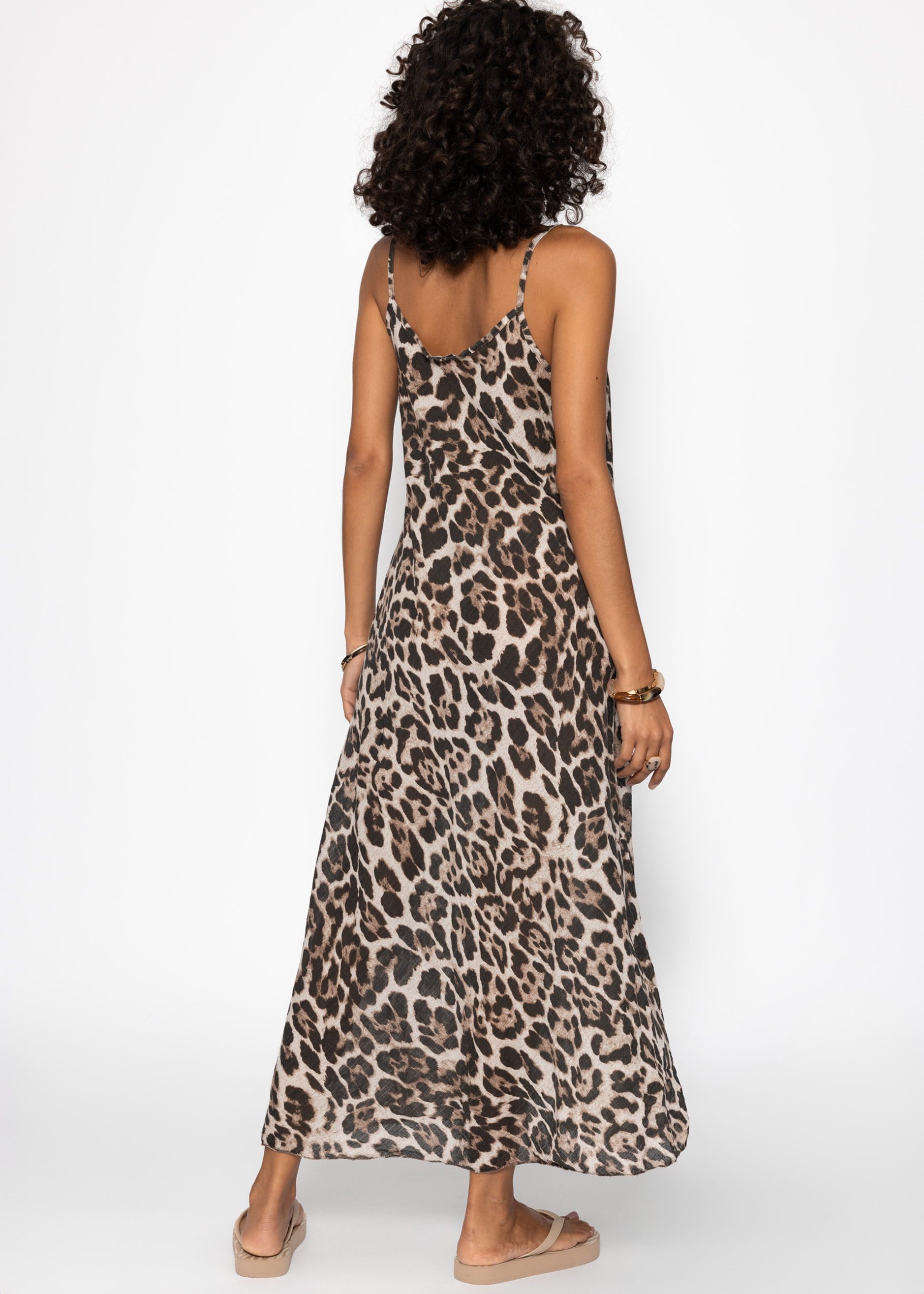 SASSYCLASSY Strandkleid Sommerkleid Damen lang aus transparentem Musselin Fließendes Maxi Musselinkleid ausgestellt aus Baumwolle in Leo Print – Bild 5 von 5