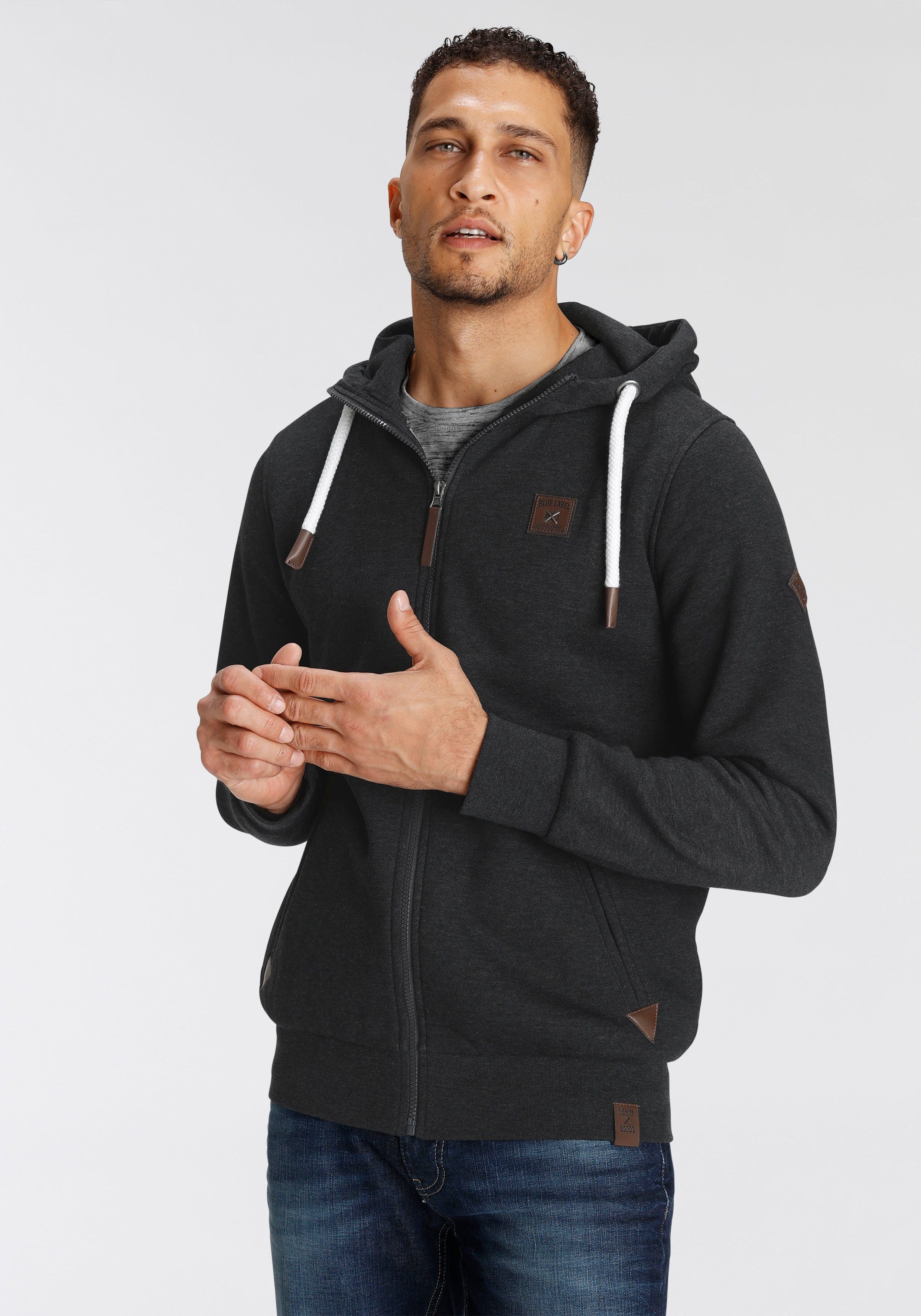 AJC Kapuzensweatjacke mit Lederappltikationen an den günstig online kaufen