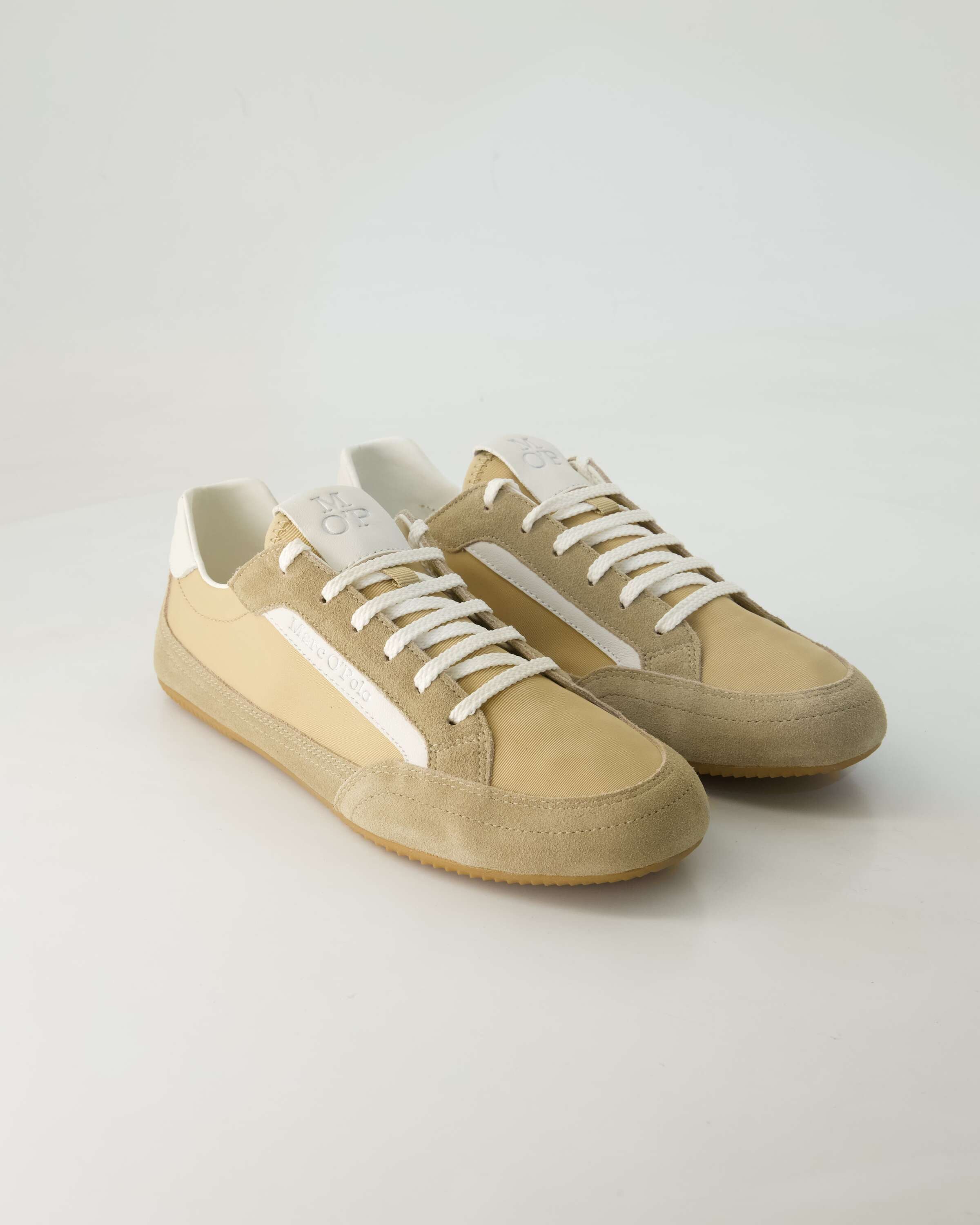 60319333501349 Sneaker