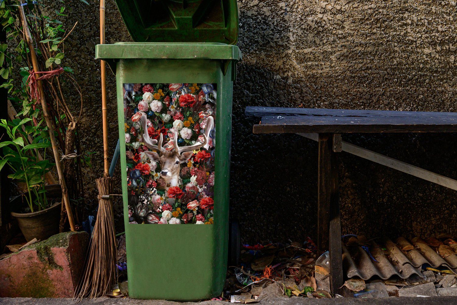 MuchoWow Wandsticker Hirsche - Abfalbehälter - Mülltonne, Sticker, (1 Blumen Geweihe Container, Mülleimer-aufkleber, St)