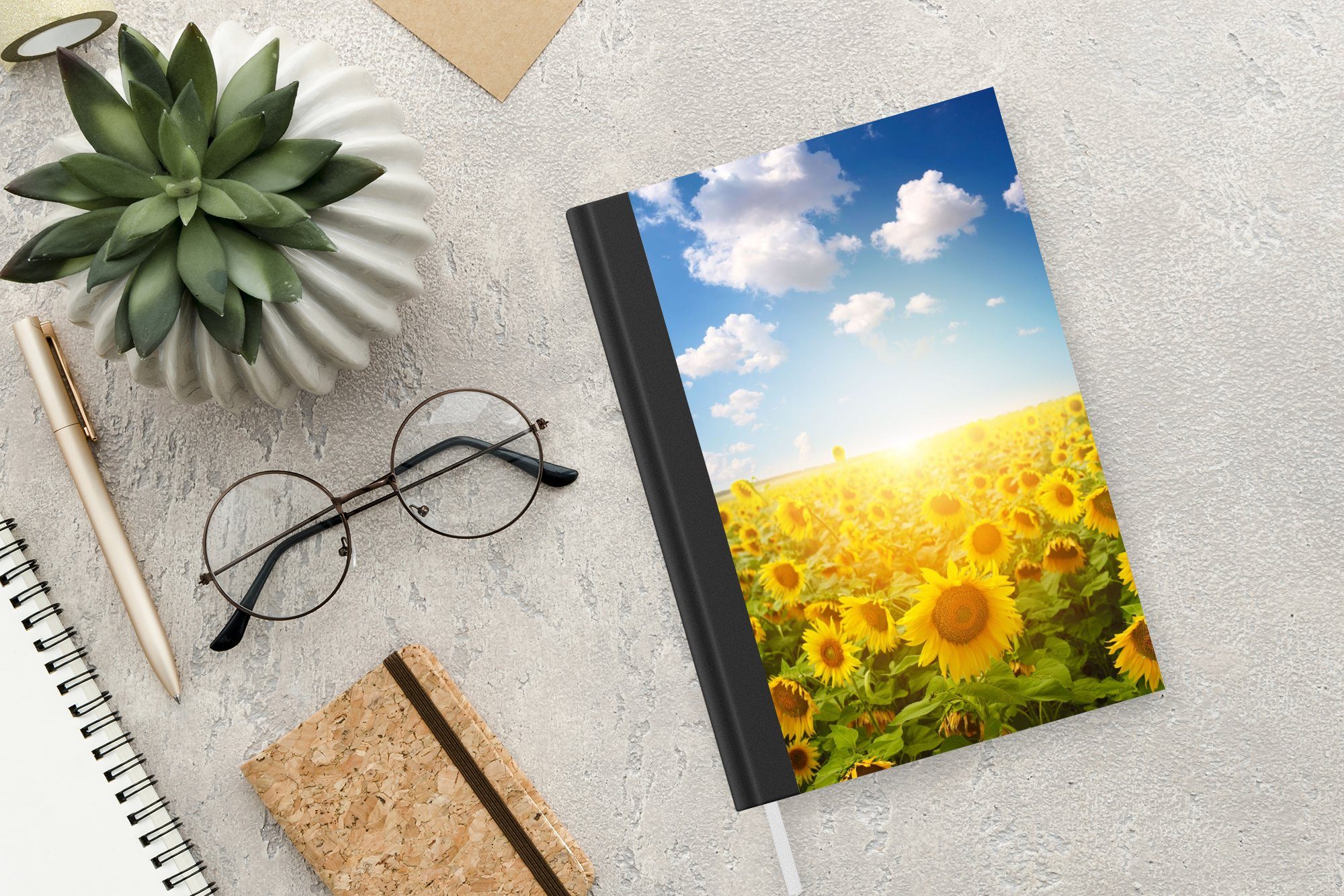 Sonnenblume Tagebuch, Seiten, Notizbuch Journal, Wolken, MuchoWow - A5, Sonne Haushaltsbuch 98 Merkzettel, Notizheft, -
