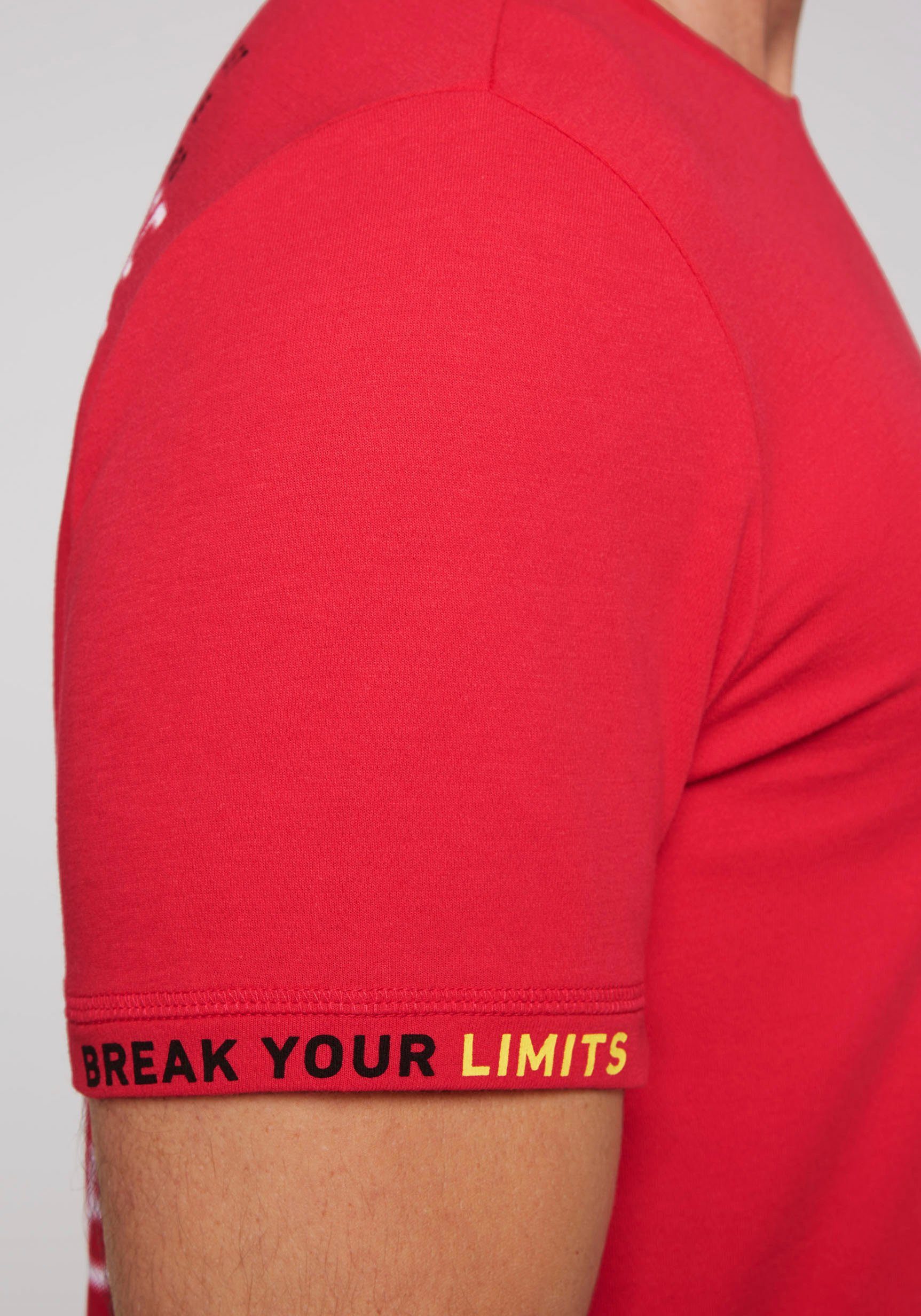 und auf kleinem Ärmel CAMP mit T-Shirt power Label Vorderseite Print DAVID red