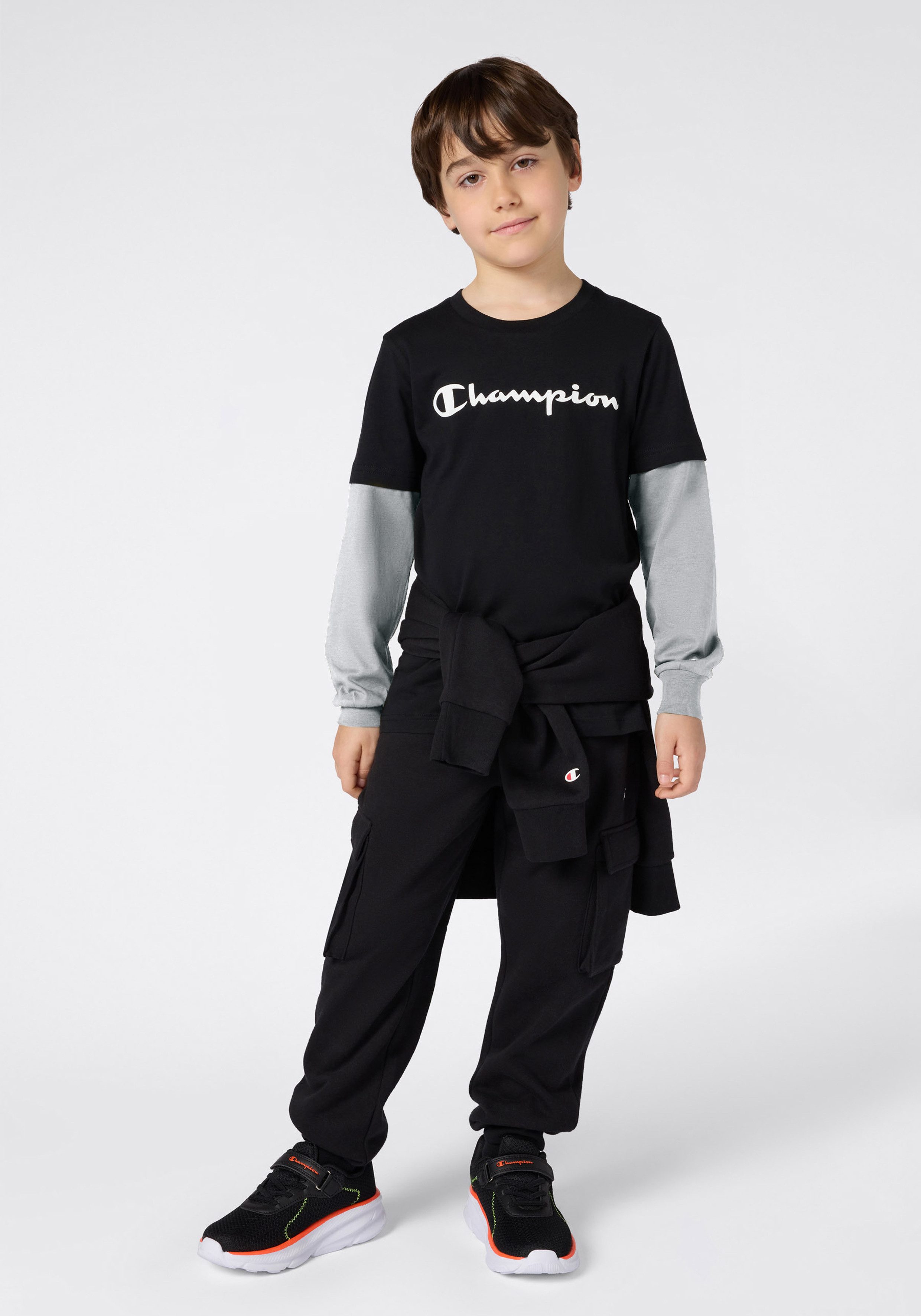 Champion Langarmshirt SPORTWEAR LONG SLEEVE Standard Fit für Kinder, mit Rundhalsausschnitt, aus Baumwolle, normale Länge