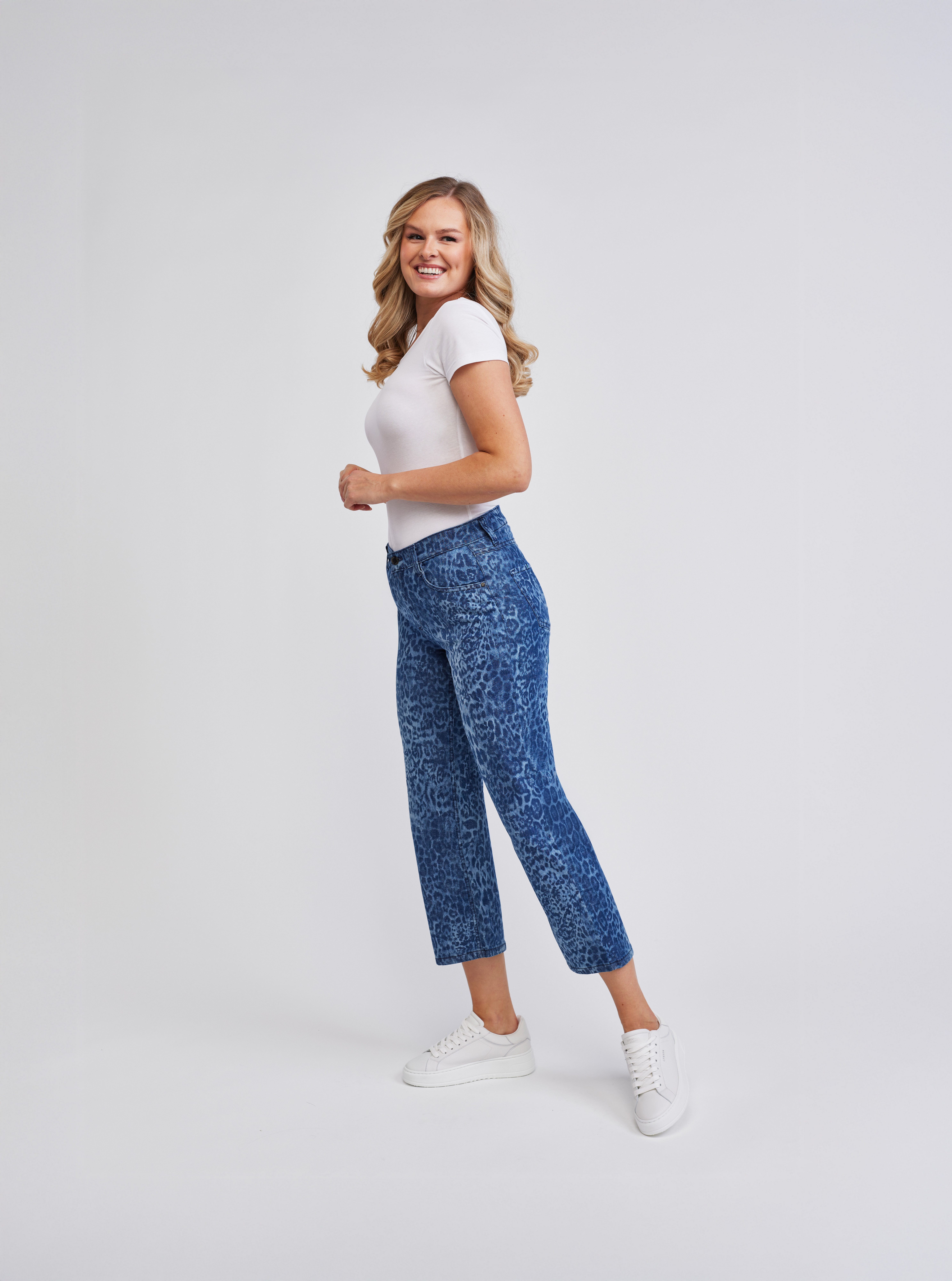 wonderjeans 7/8-Jeans Figurschmeichelnder WonderStretch