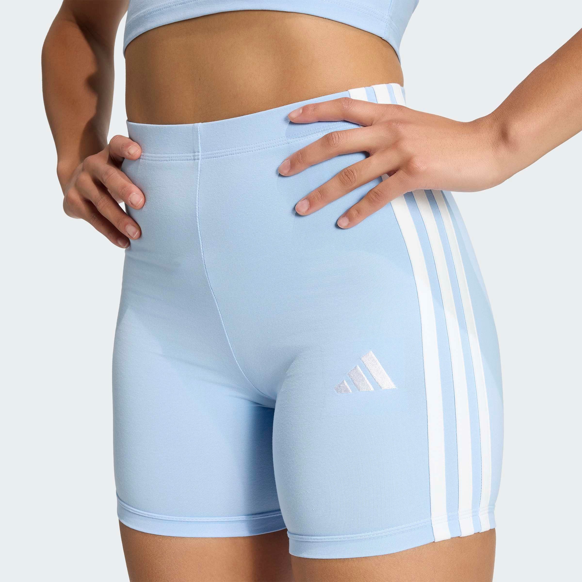 adidas Sportswear Trainingstights ESSENTIALS 3-STREIFEN HIGH WAISTED KURZE LEGGINGS kurze Leggings, mittelhoher Bund, flacher, elastischer Bund