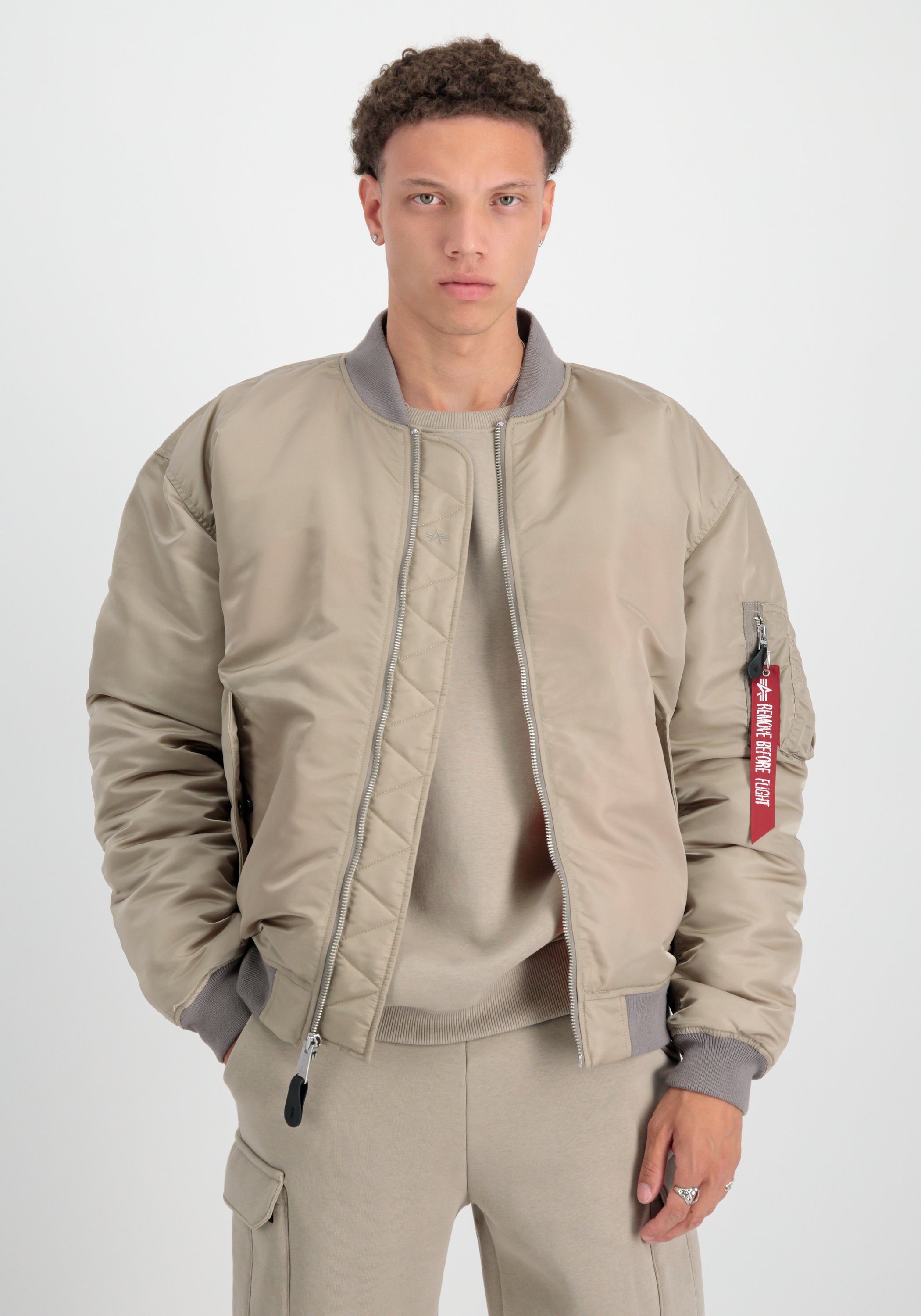 Alpha Industries Bomberjacke ALPHA INDUSTRIES Men - Bomber Jackets MA-1 CS