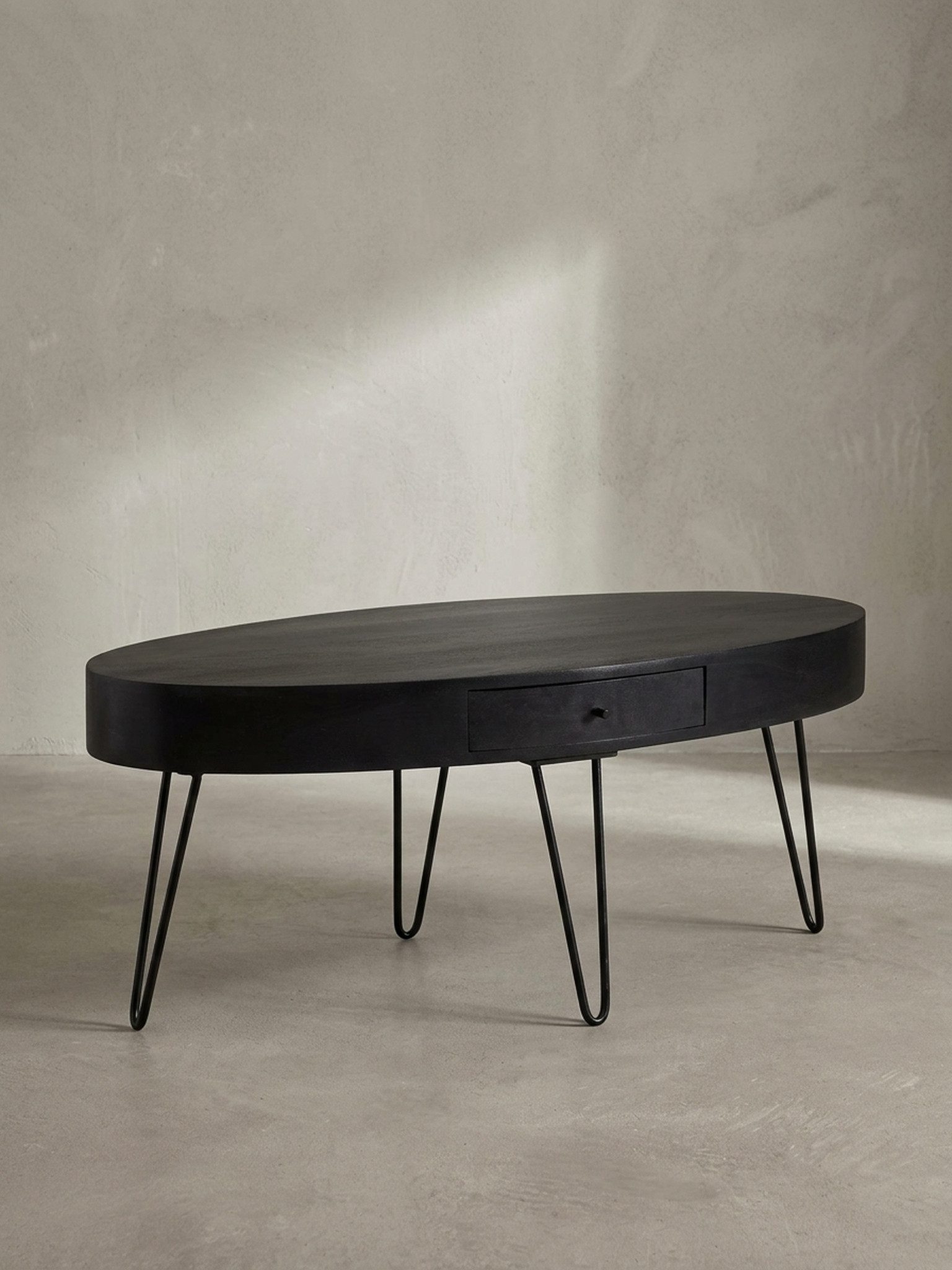 KADIMA DESIGN Couchtisch Couchtisch 100x50x40 cm Mango Massivholz Metall Sofatisch, Design (Großer Tisch Wohnzimmer Haarnadelbeine), Wohnzimmertisch Oval mit Schublade, Kaffeetisch Stauraum Massiv