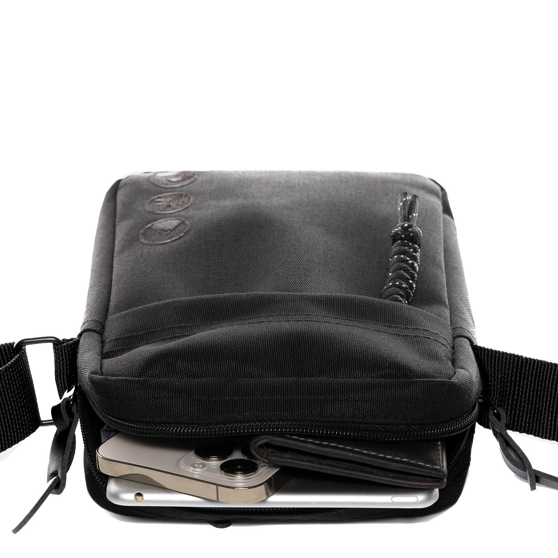 SONS OF ALOHA Umhängetasche Cross-Body Bag OAHU Sling Bag schwarz, Umhängetasche, Cross-Body Bag, unisex, recyceltes PET, schwarz