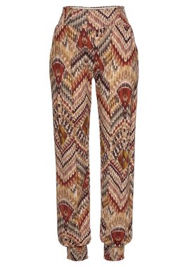 LASCANA Jerseyhose mit Ethnoprint und Taschen, lockere Passform