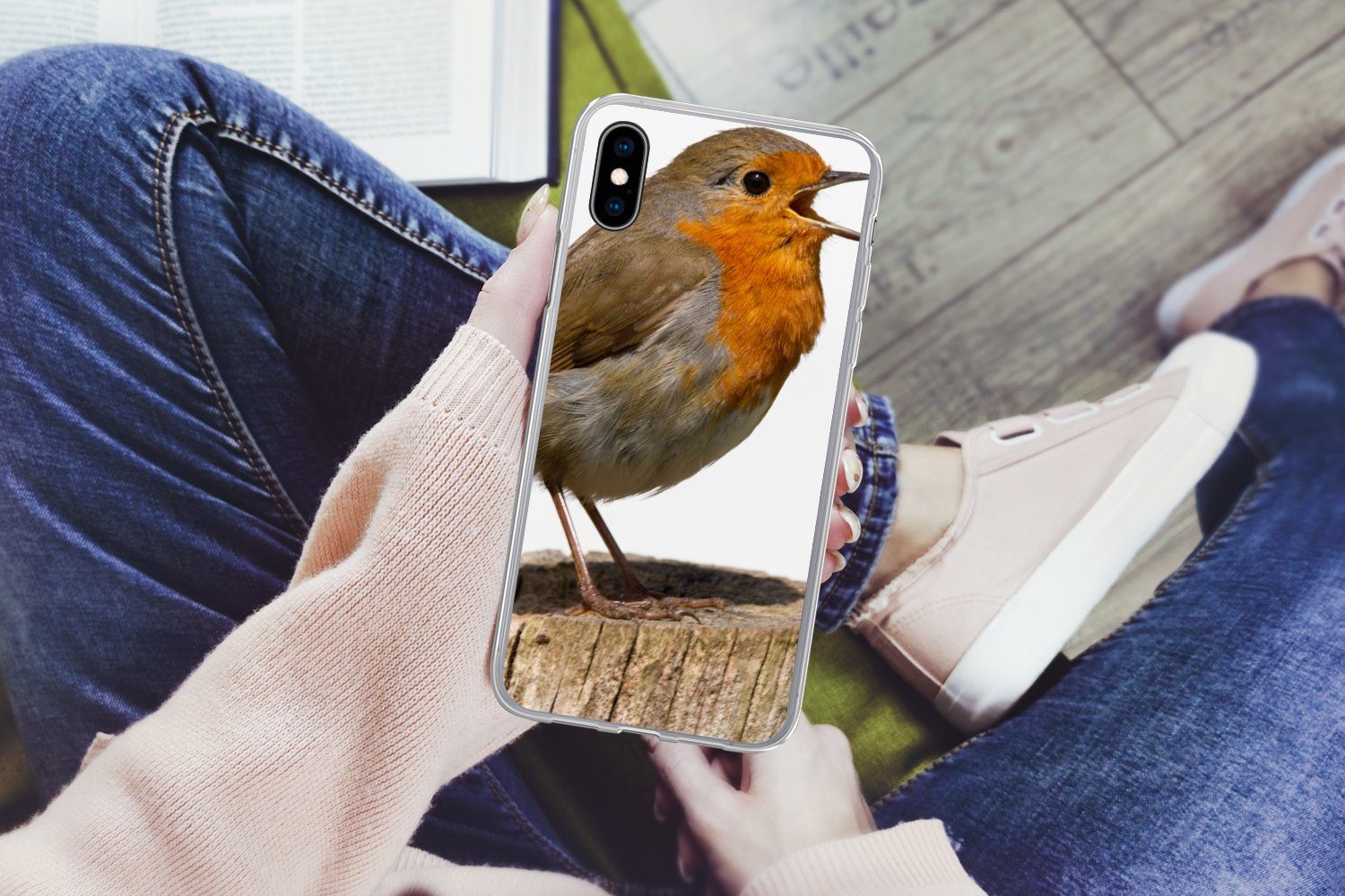 MuchoWow Handyhülle für Apple iPhone Xs Rotkehlchen - Vogel - Holz, Smartphone-Bumper, Print, Handy Schutzhülle Dünn